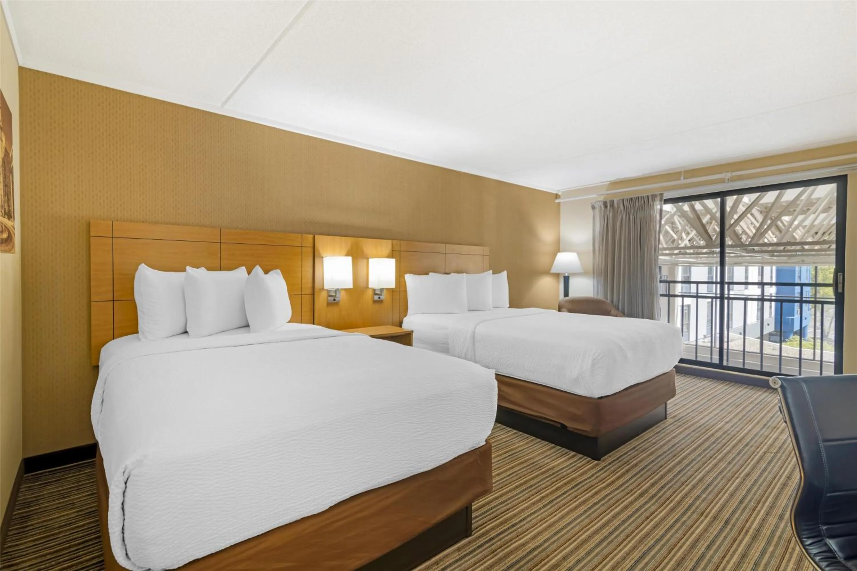 Double Room with Two Double Beds and Garden View - Non-Smoking in Best Western Royal Plaza Hotel and Trade Center