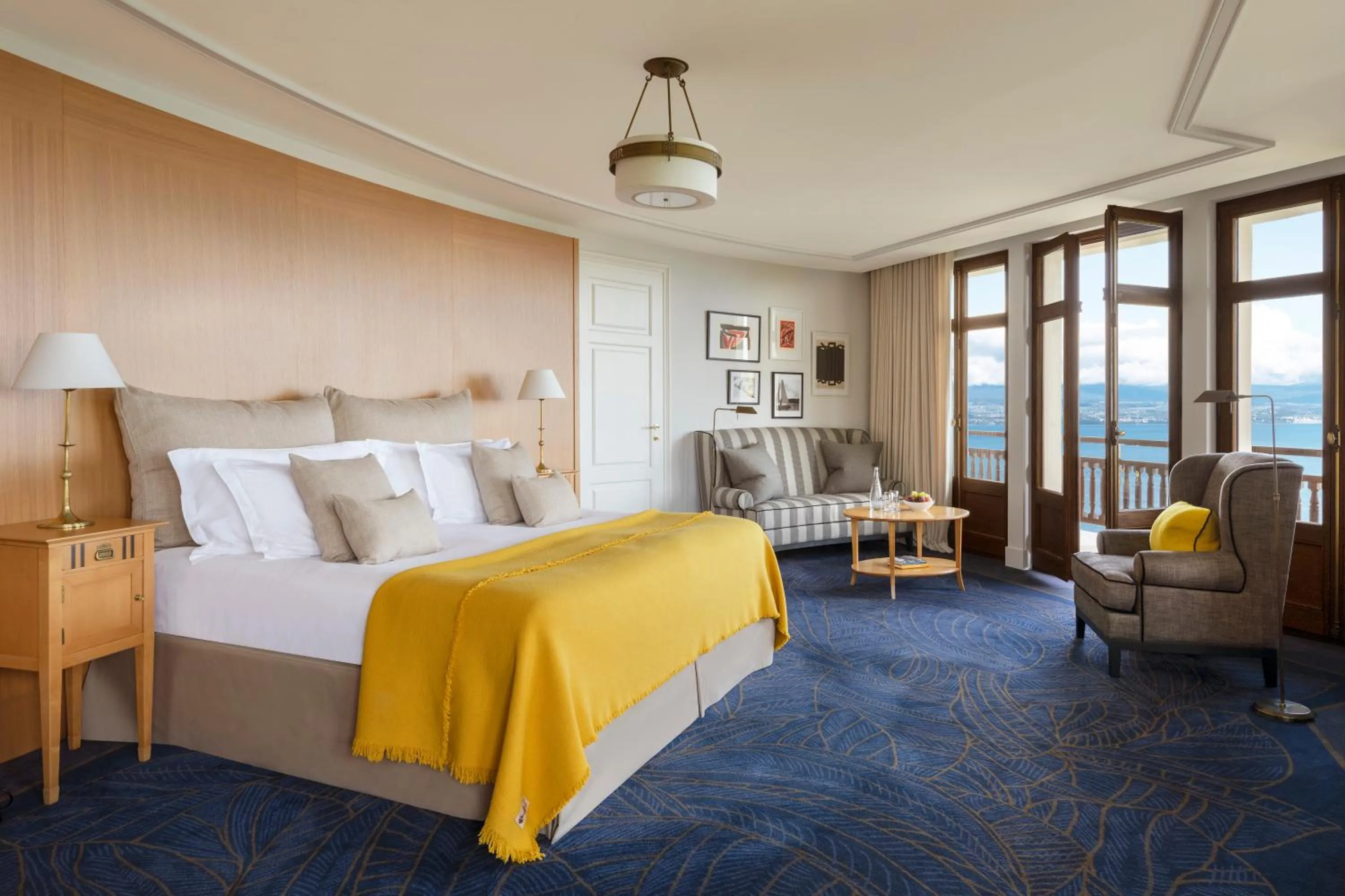 Presidential Suite in Hôtel Royal