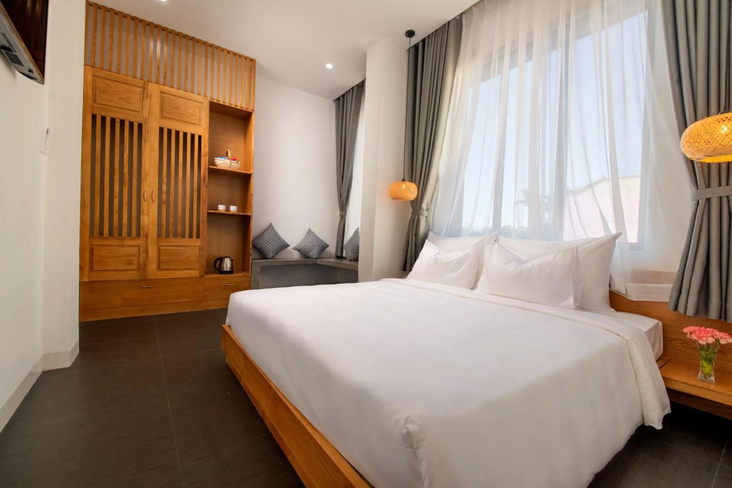 Deluxe Double Room in The 1993 Homestay