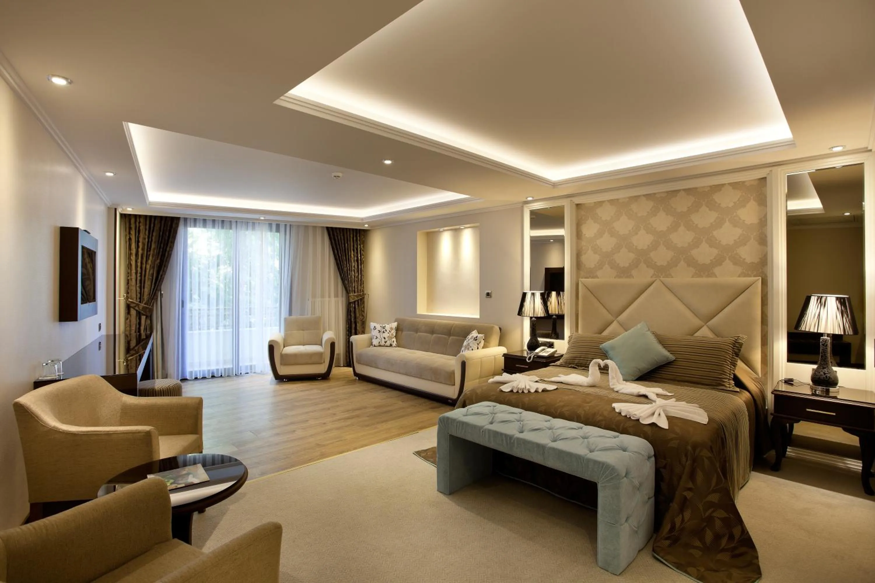 Standard Suite in Black Bird Thermal Hotel & SPA