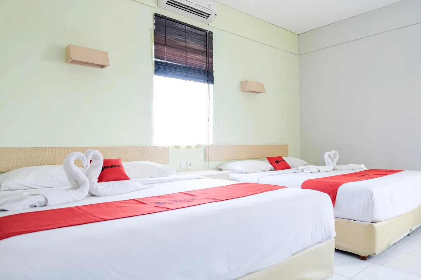 Family Suite in RedDoorz Plus at Sunrise Hotel Sanur