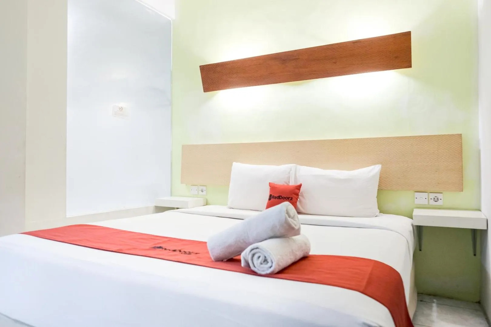 Standard Double Room in RedDoorz Plus at Sunrise Hotel Sanur