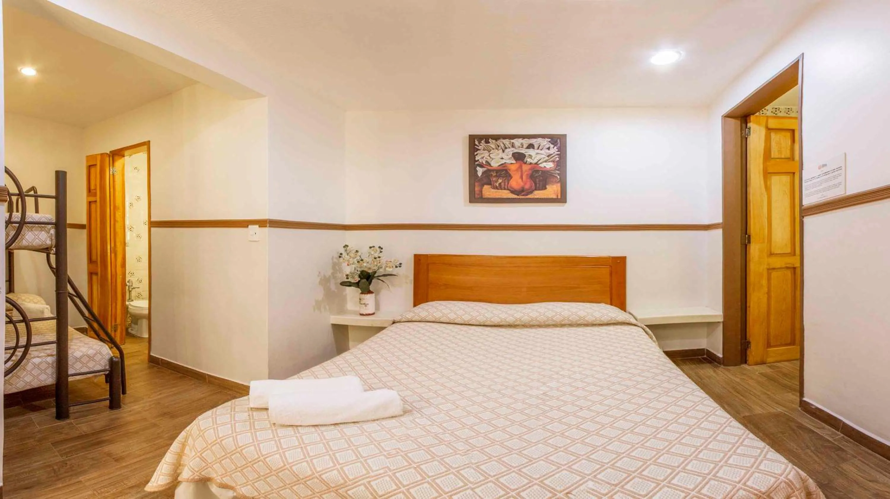 Family Room in Hotel Templo Mayor