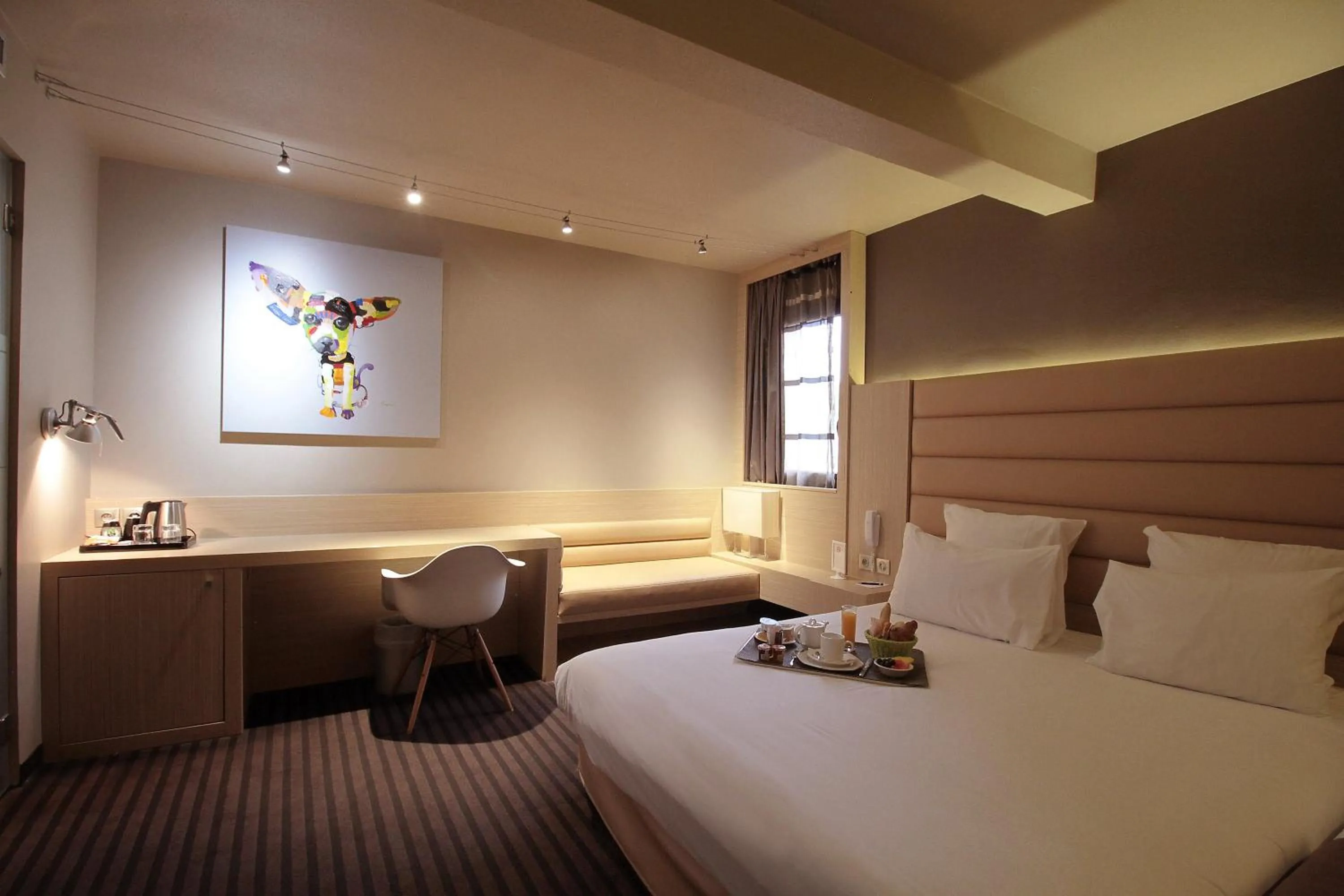 Family Room (2 Adults + 1 Child under 12) in Hôtel de Brienne