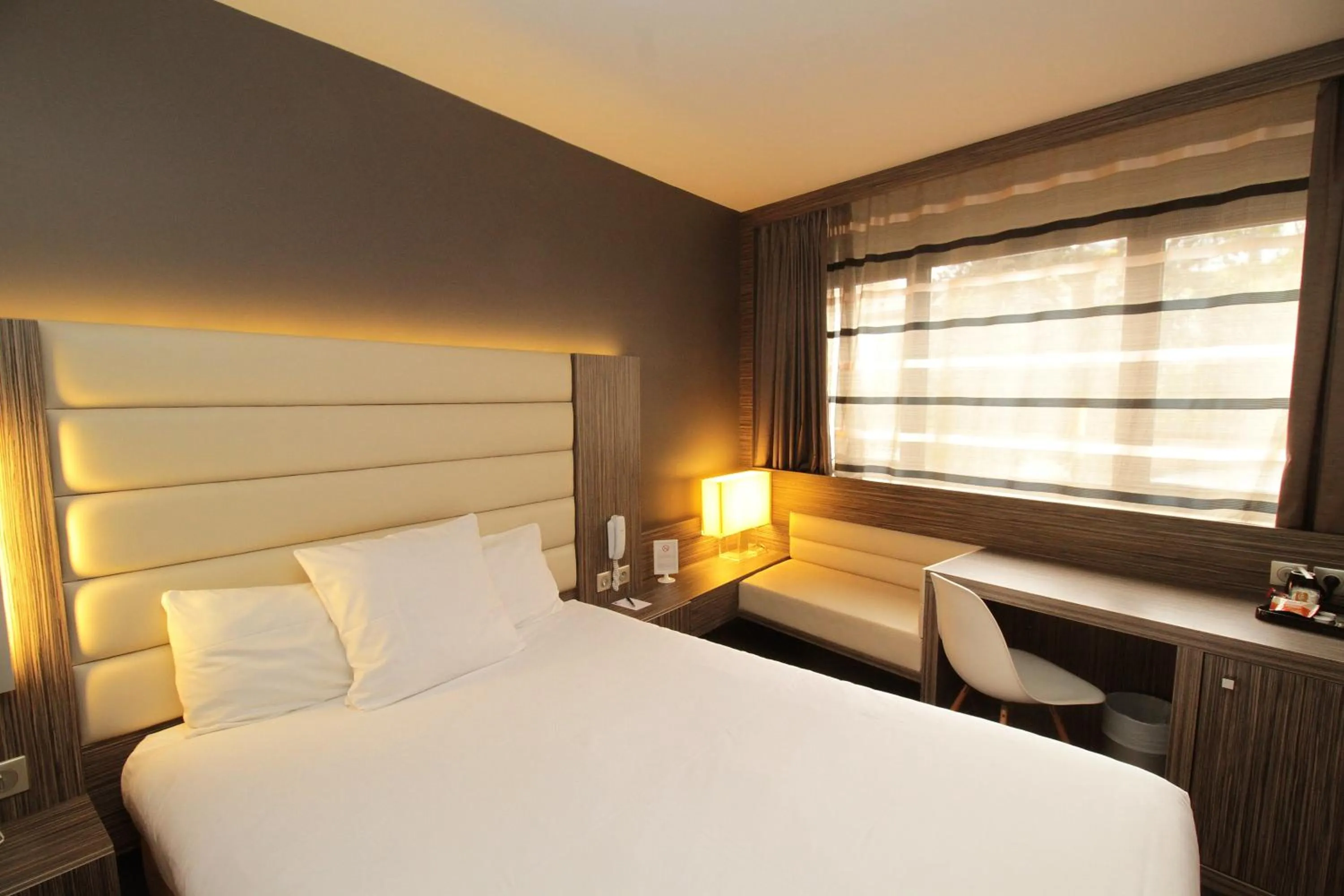 Single Room in Hôtel de Brienne