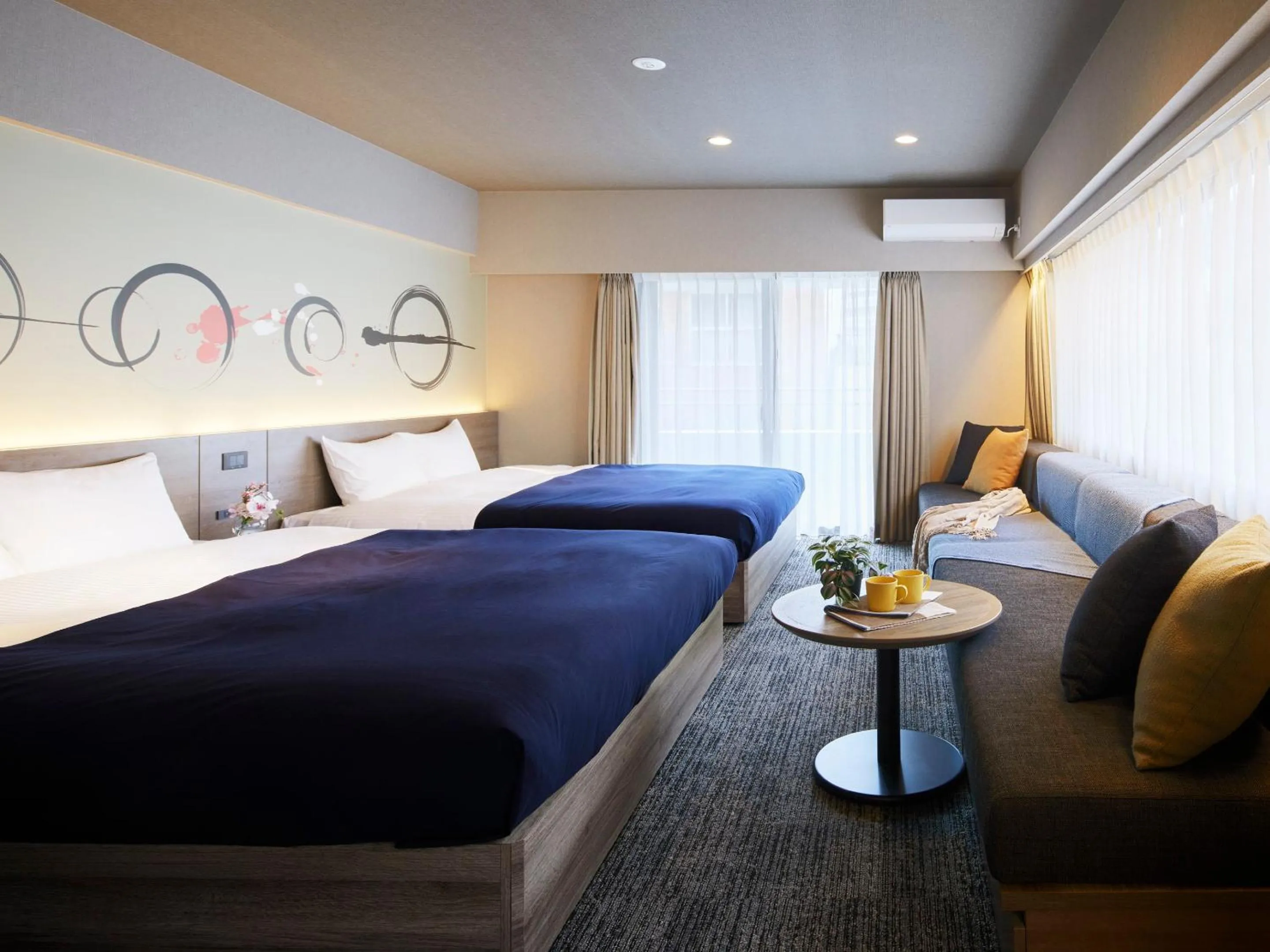 Superior Family Room in Minn Ueno Iriya