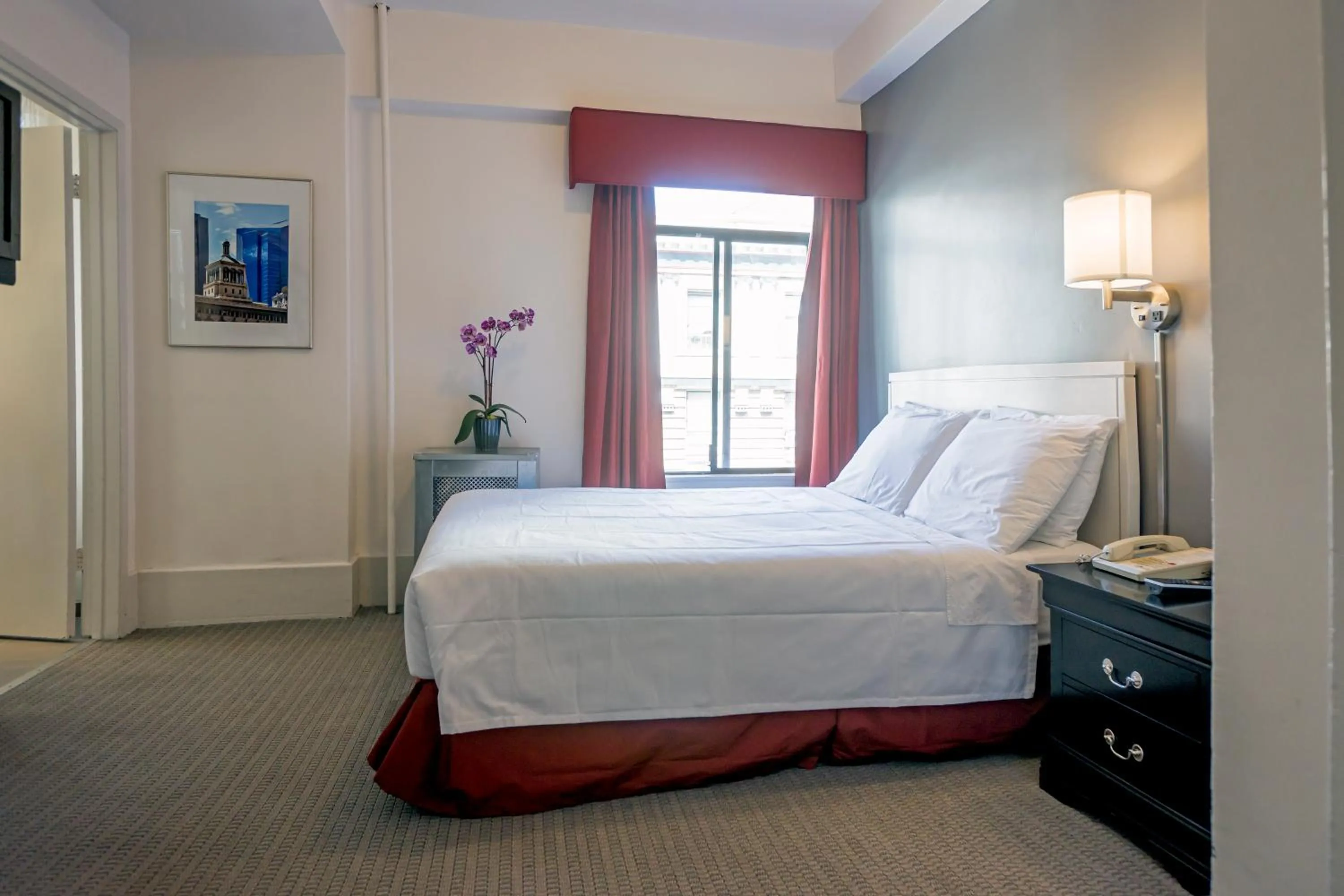 Double Room in Grant Plaza Hotel
