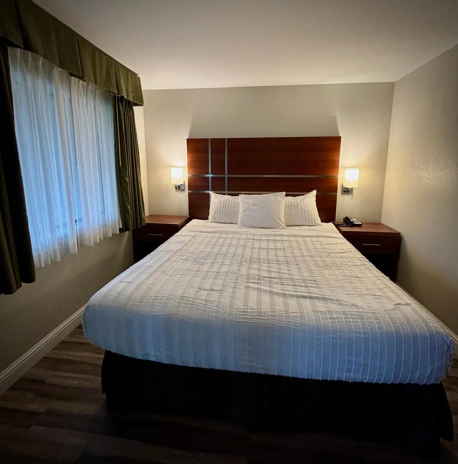 Suite in Western Holiday Lodge