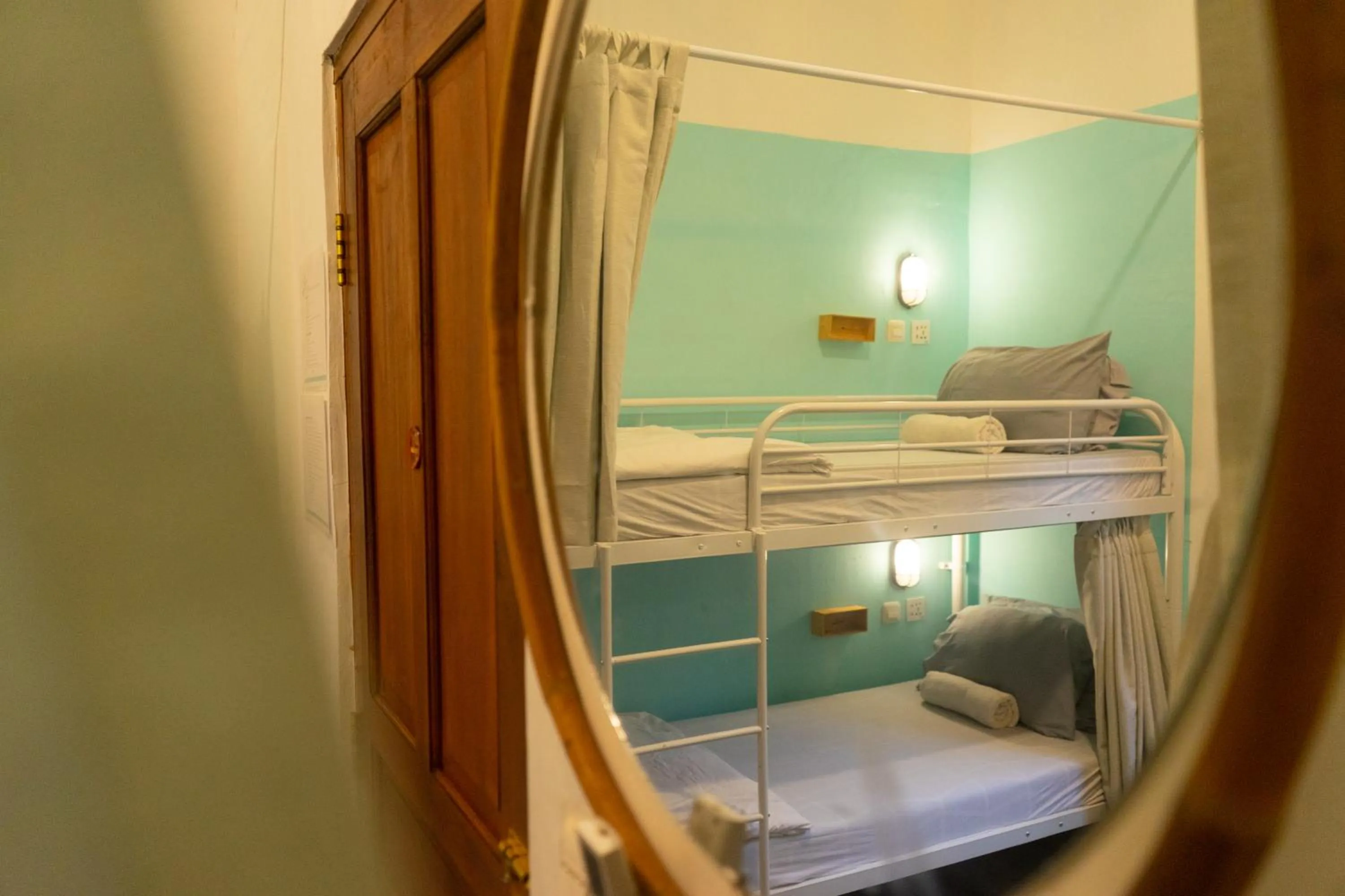 Bed in 4-Bed Mixed Dormitory Room in Wonderloft Hostel Jogja