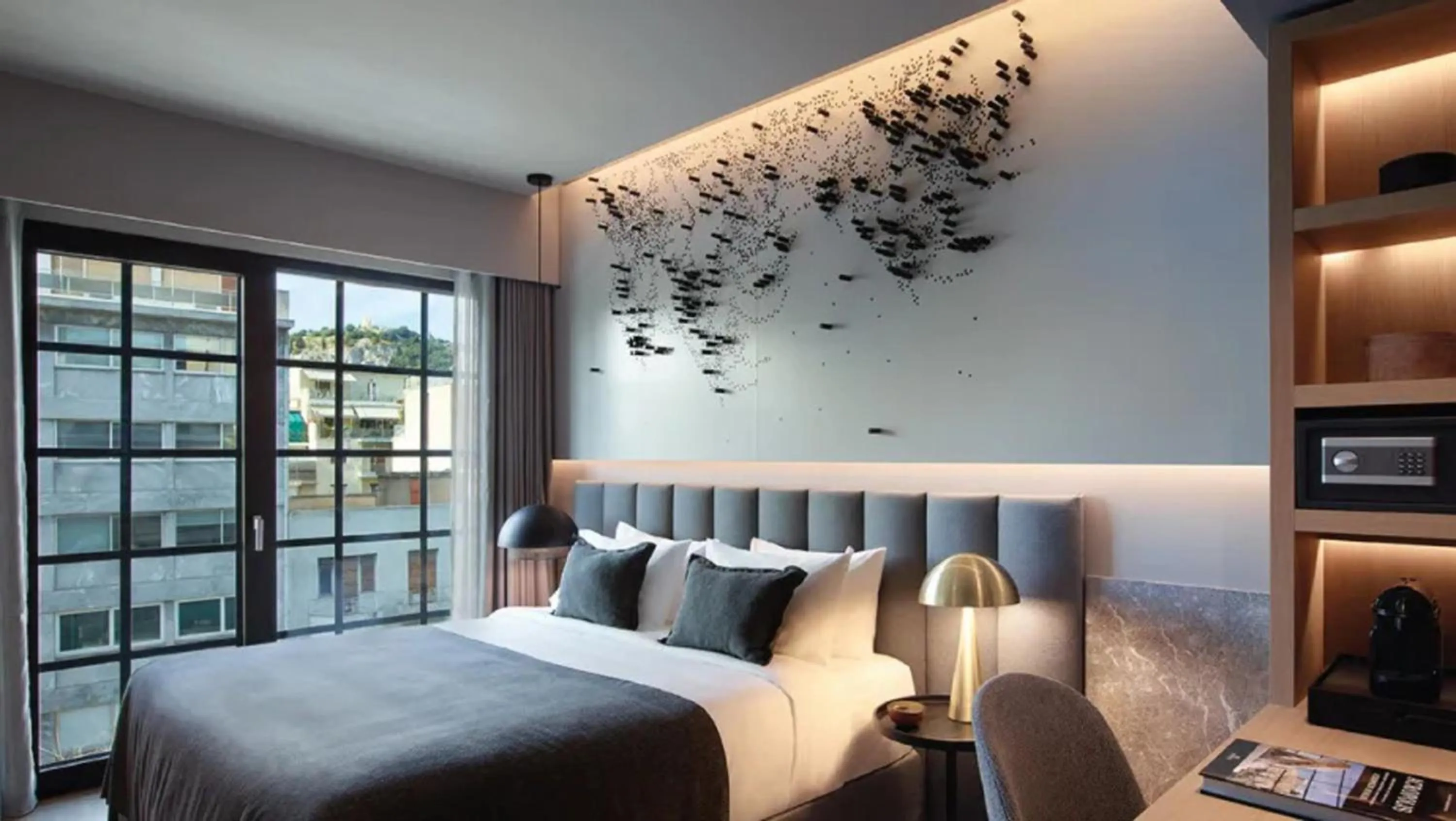 Executive Room with City View in Heritage Hill Hotel