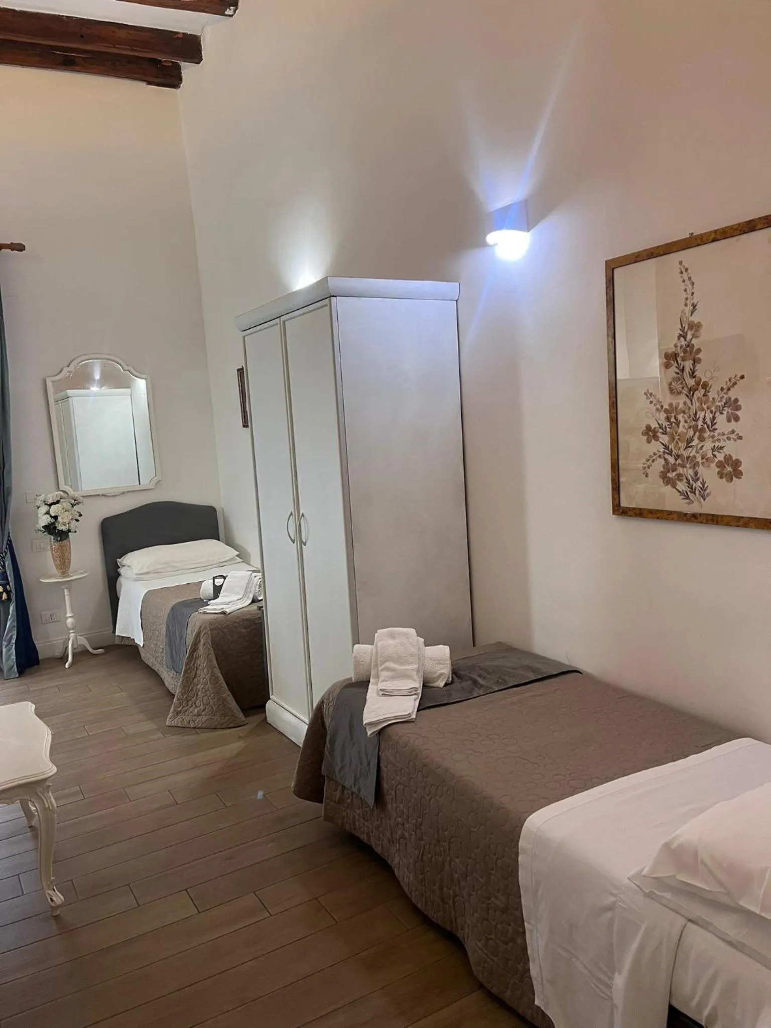 Twin Room in Giulio Cesare 14, Residence