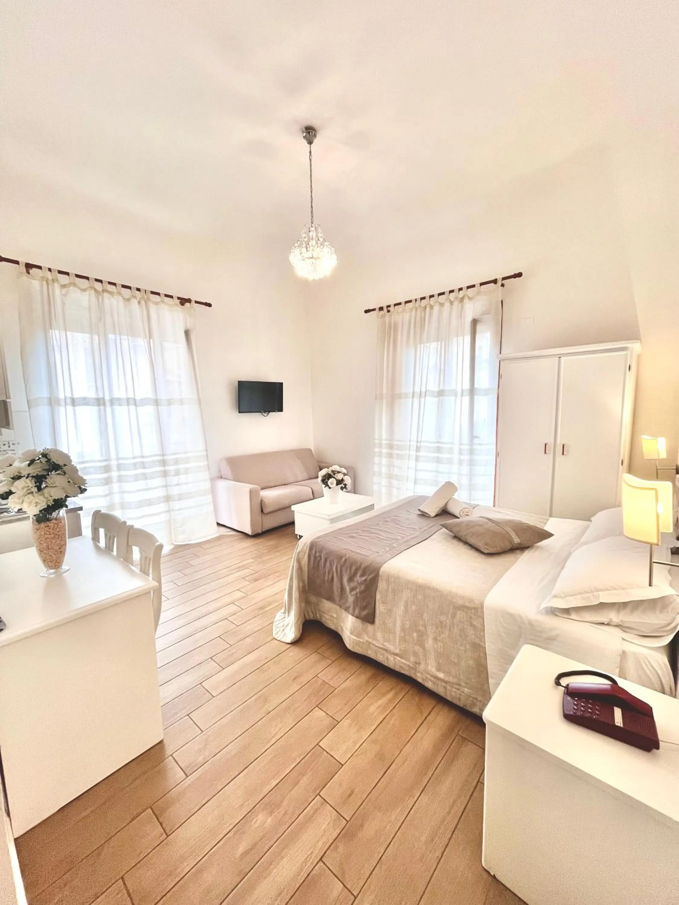 Double Room in Giulio Cesare 14, Residence
