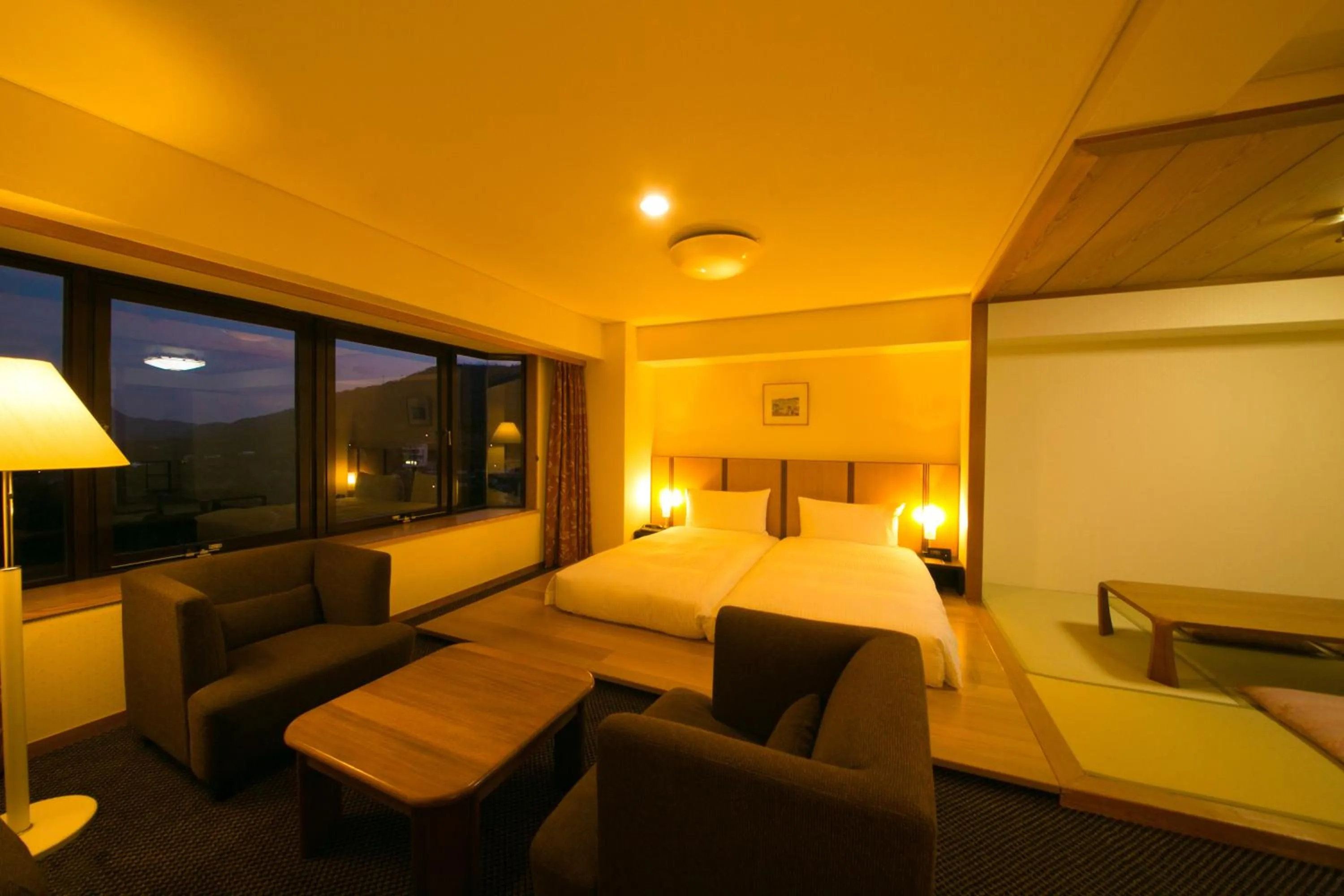 Deluxe Room with Tatami Area and Sea View  - single occupancy - Non-Smoking in Resorpia Beppu