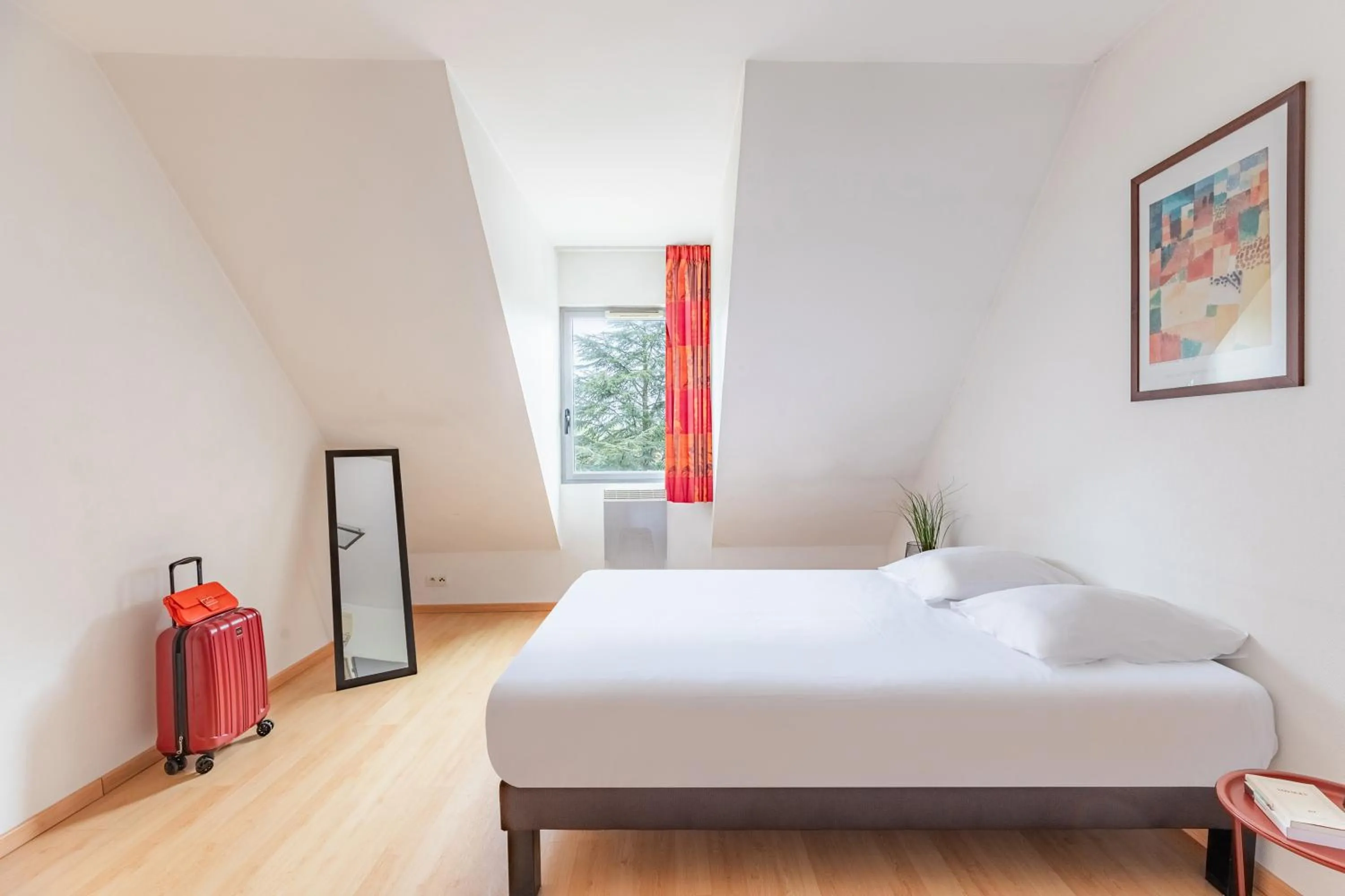 Superior Apartment in Appart'City Classic Nantes - Carquefou