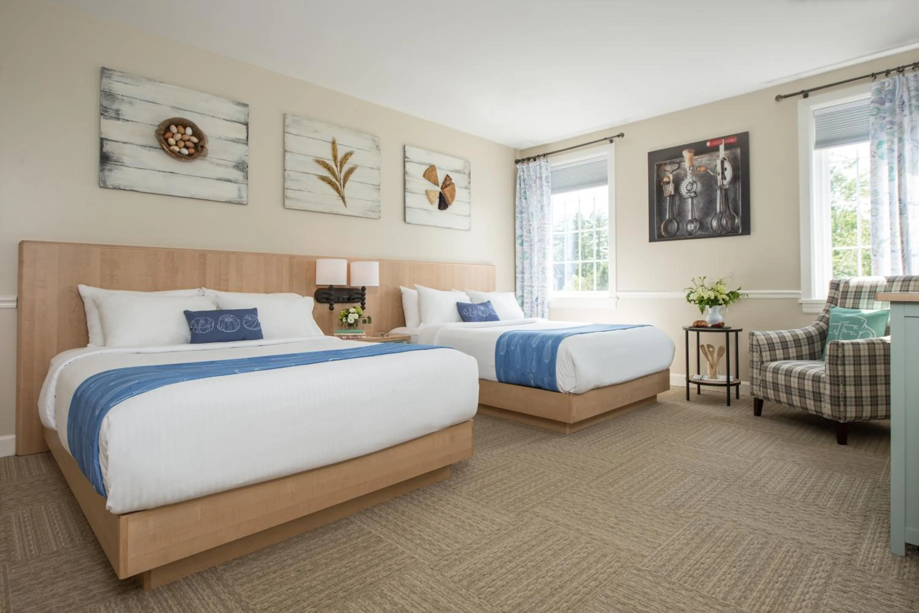 Culinary Double Queen with Sleeper Sofa in The Essex Resort & Spa