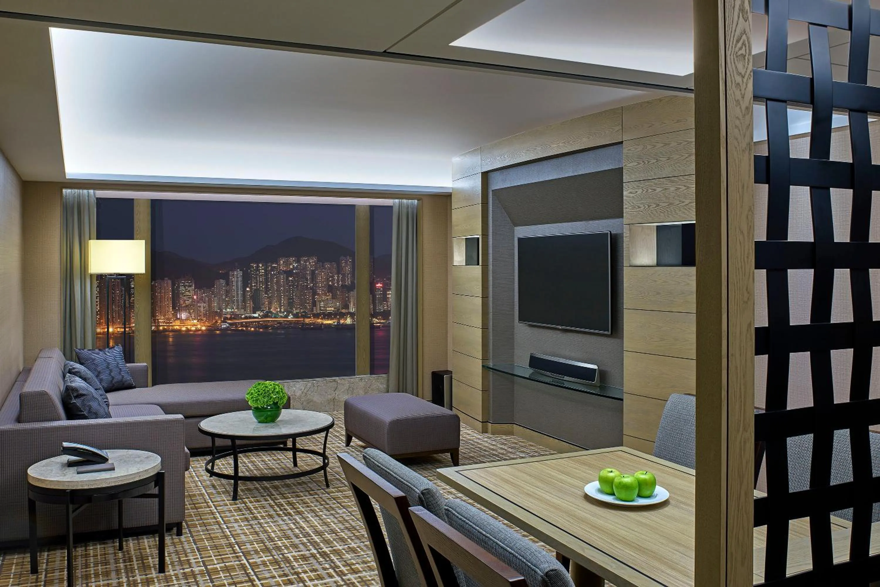 Deluxe Harbor View Suite with Executive Lounge Access in New World Millennium Hong Kong Hotel
