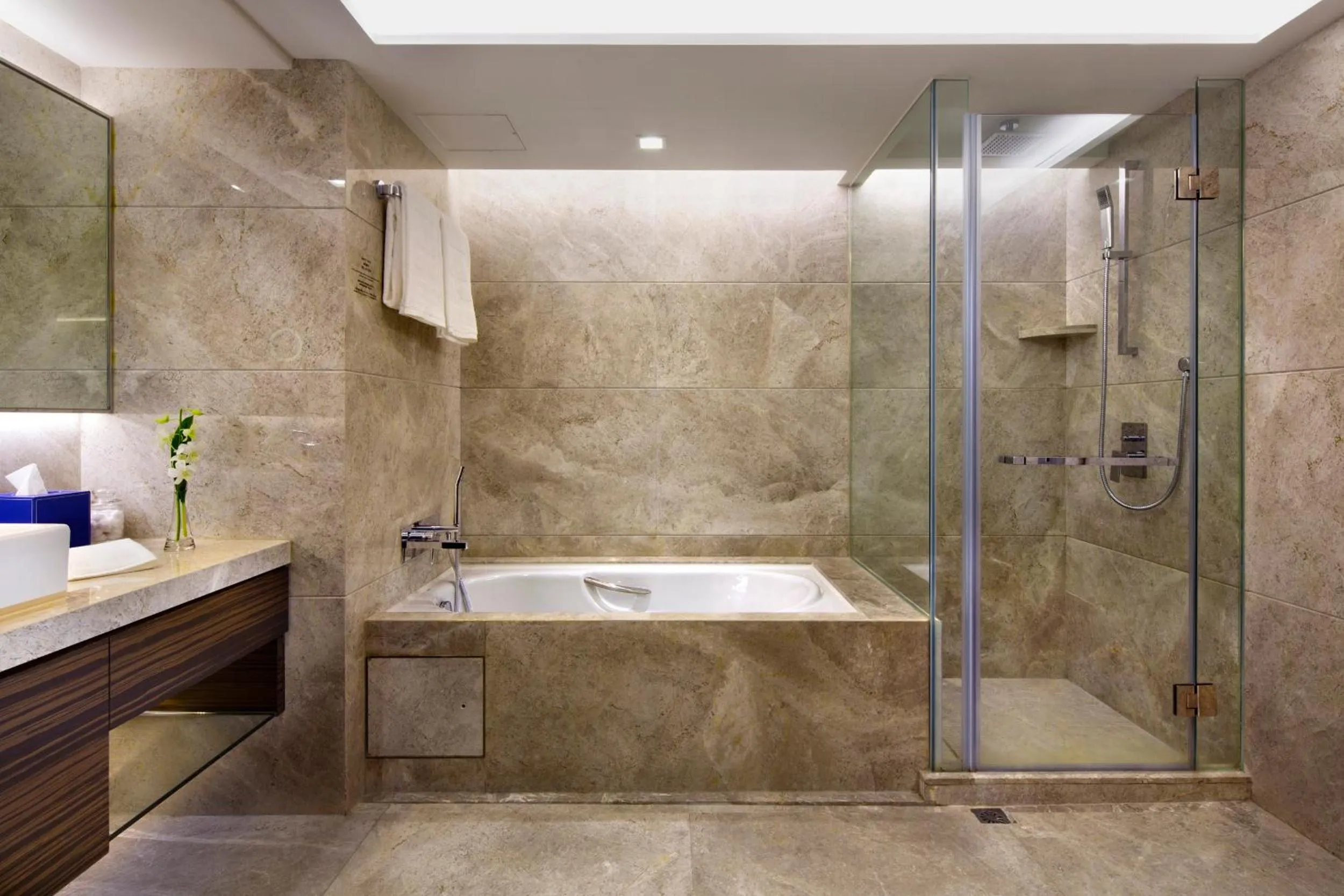 Elite Harbor View Room with Executive Lounge Access in New World Millennium Hong Kong Hotel