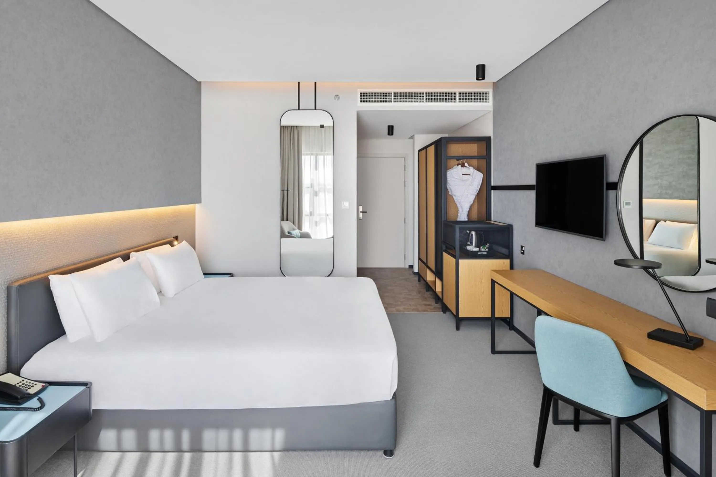 Simplicity  in JA The Manor Hotel, Dubai