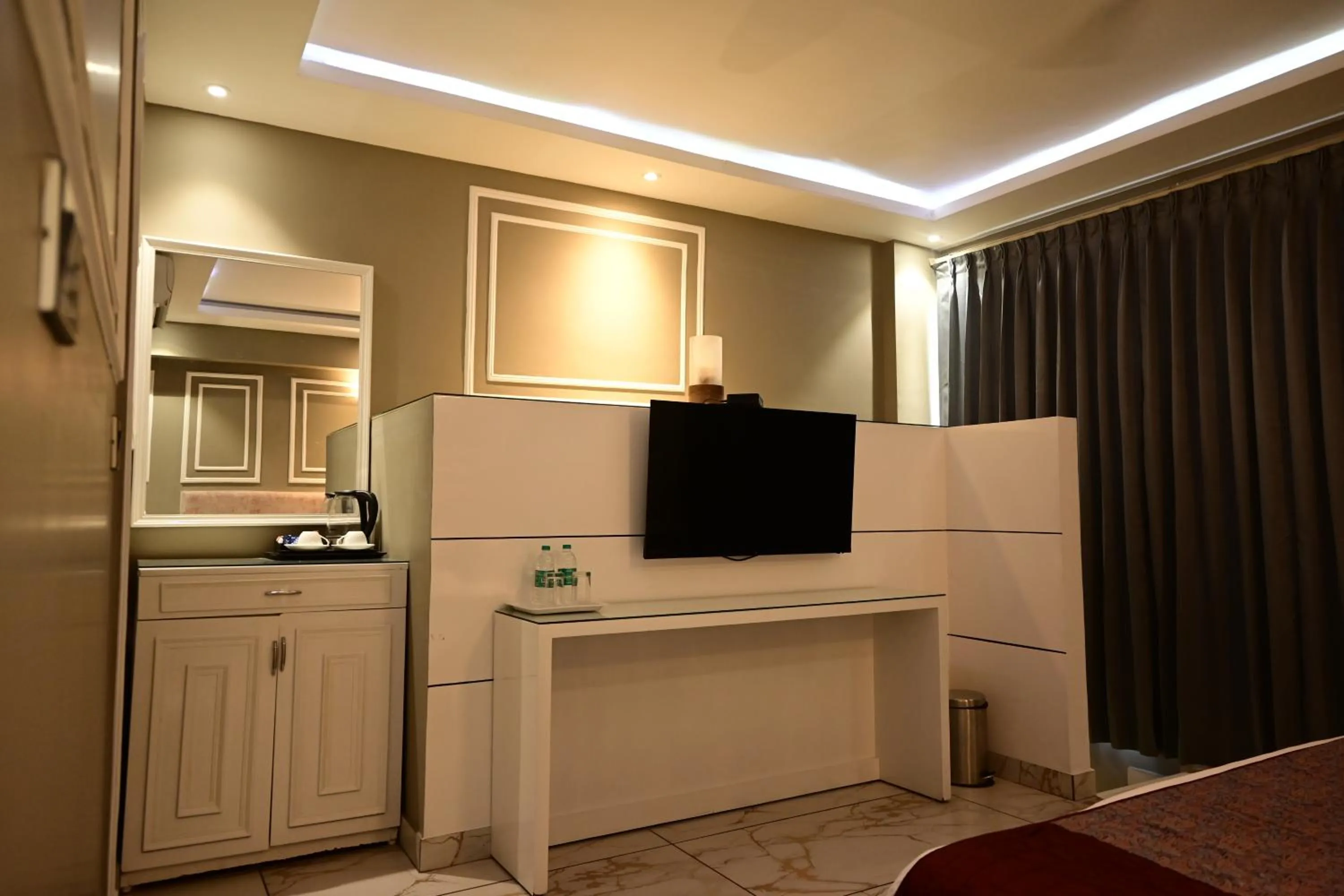 Family Room with Sea View in De Alturas Resort