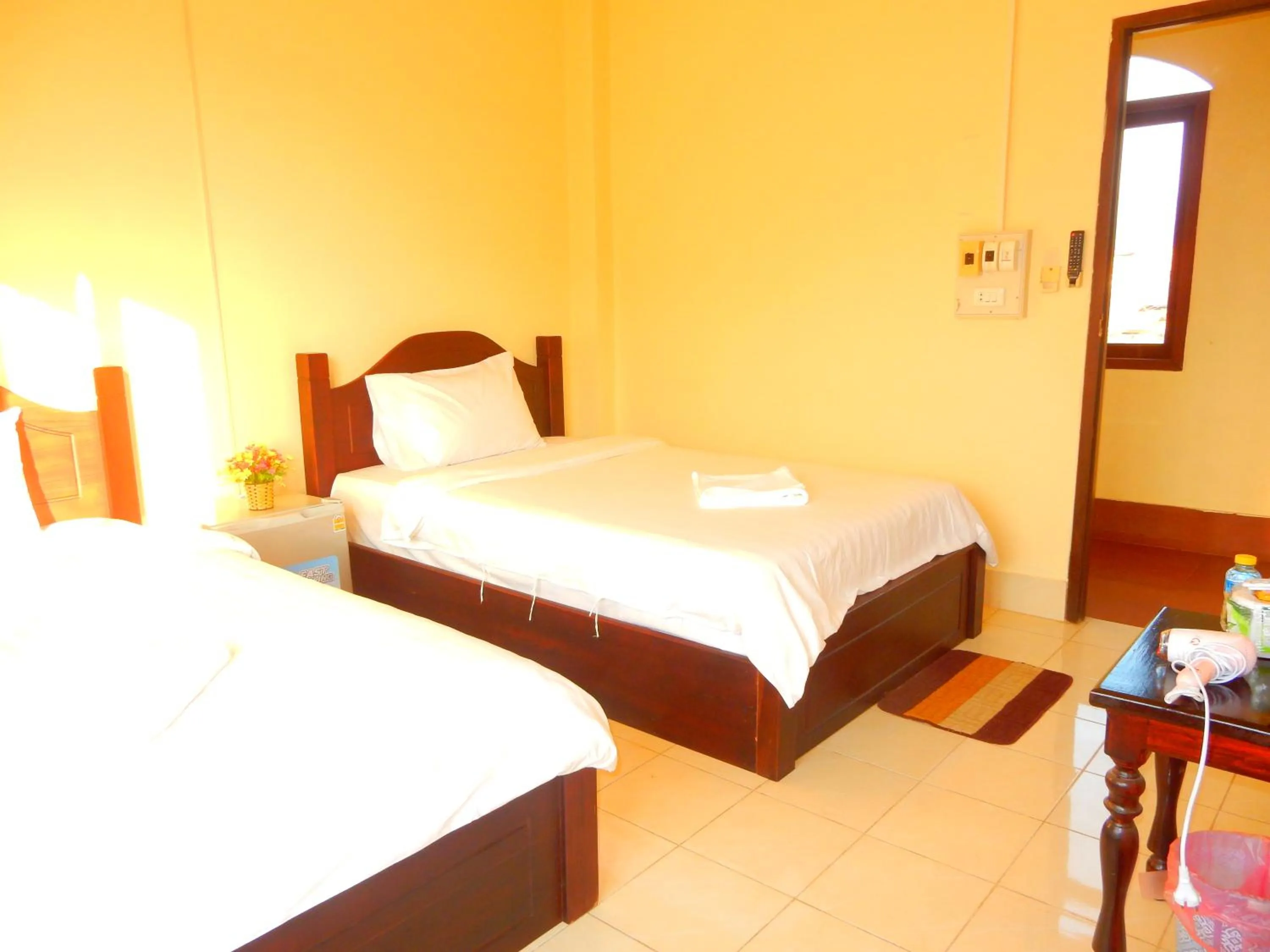 Twin Room with Mountain View in Vang Vieng Camellia Hotel