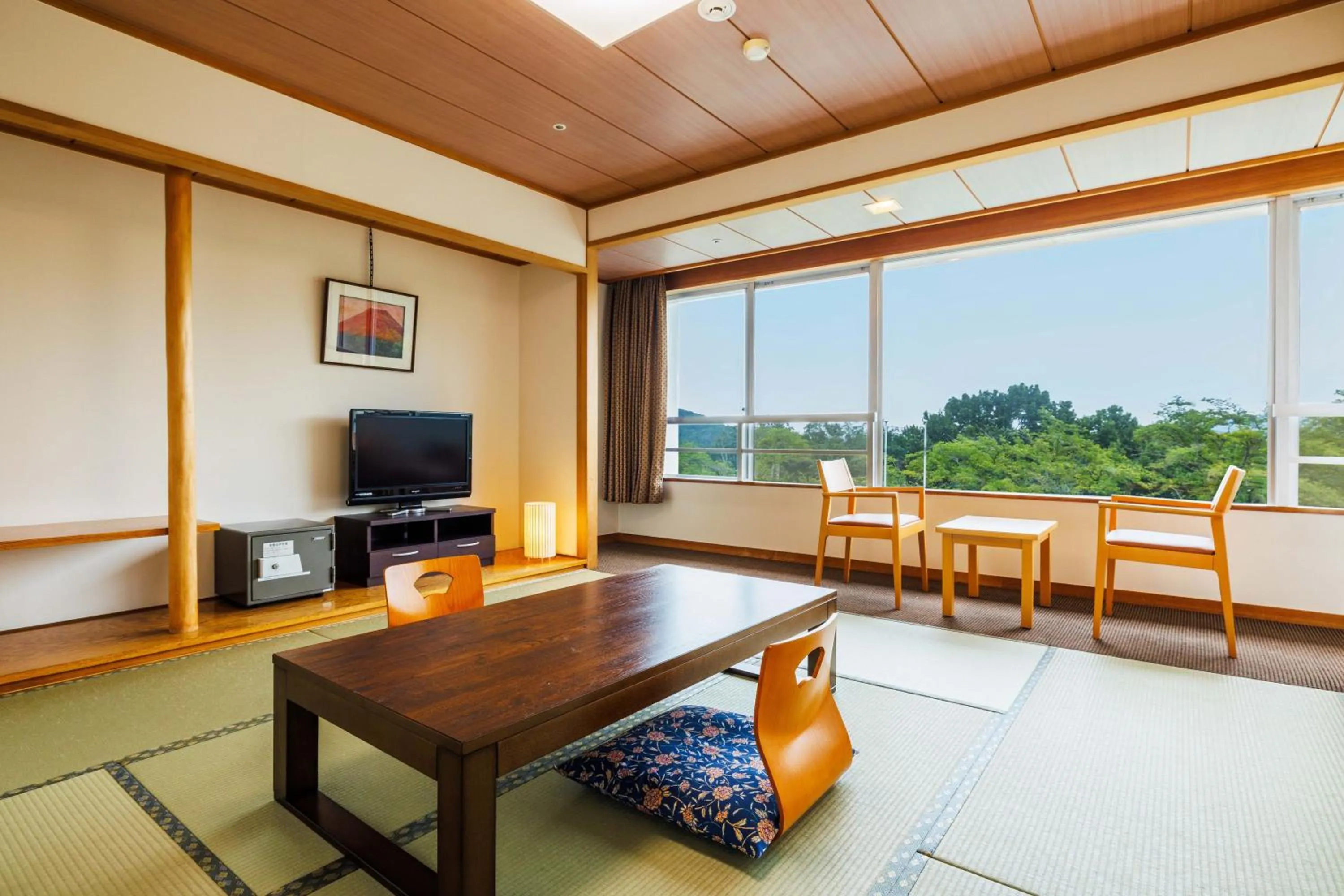 Japanese-style Room with 8 Tatami (MAX 4 Adults) - single occupancy in KAMENOI HOTEL Nagatoro Yorii