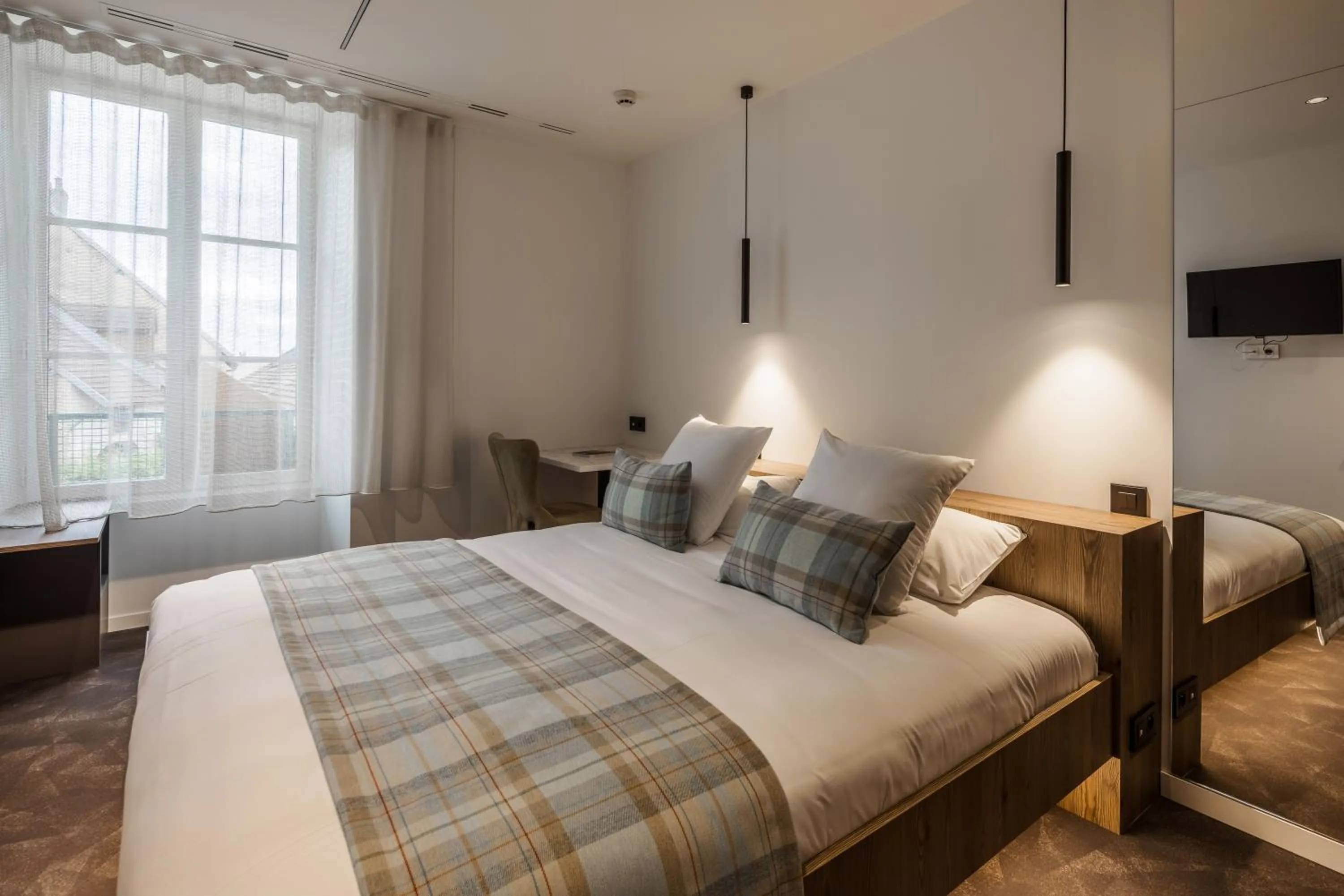 Economy Double Room in Logis Hôtel Parenthèse, Restaurant & Spa