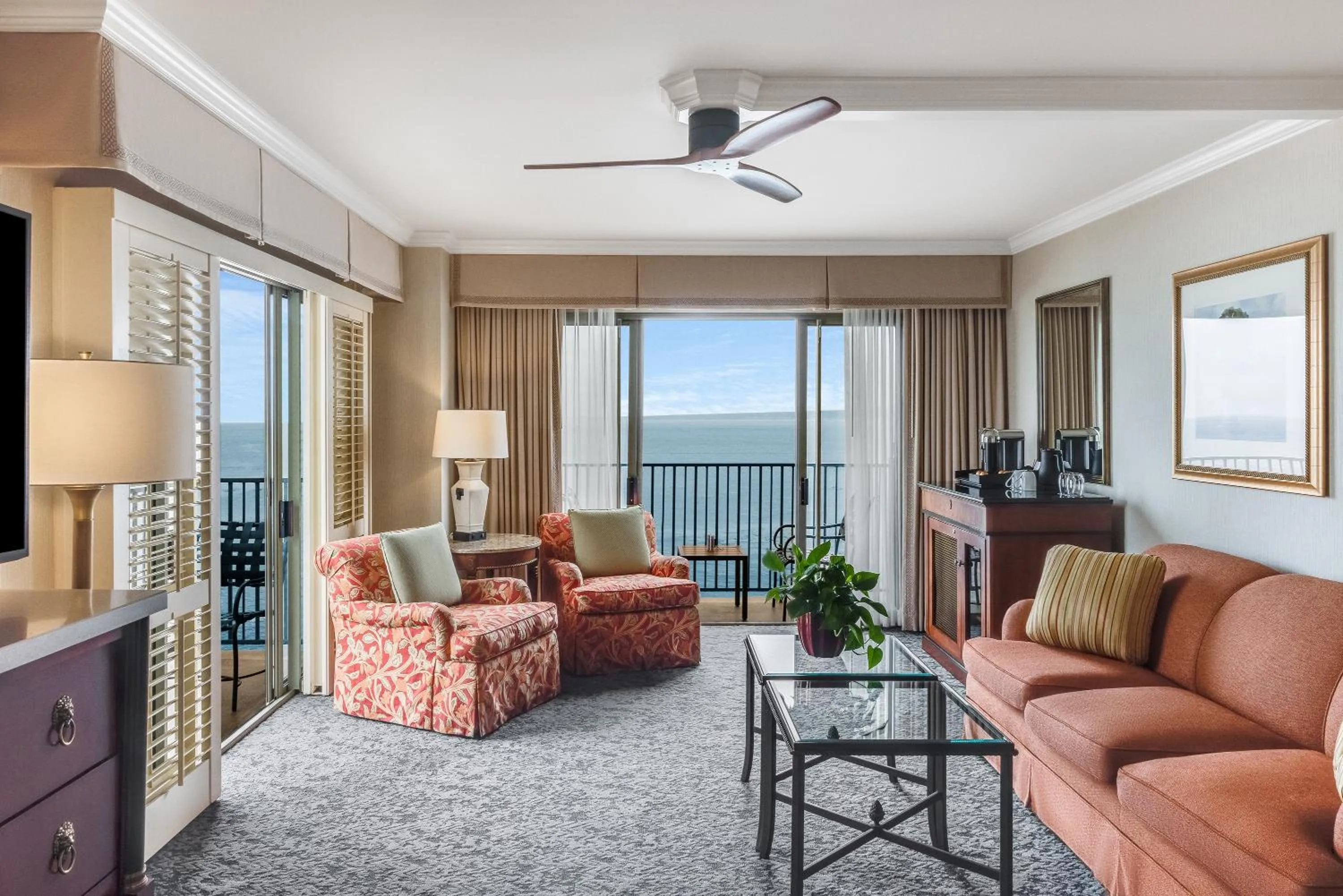 King Suite with Ocean View in Monterey Plaza Hotel & Spa