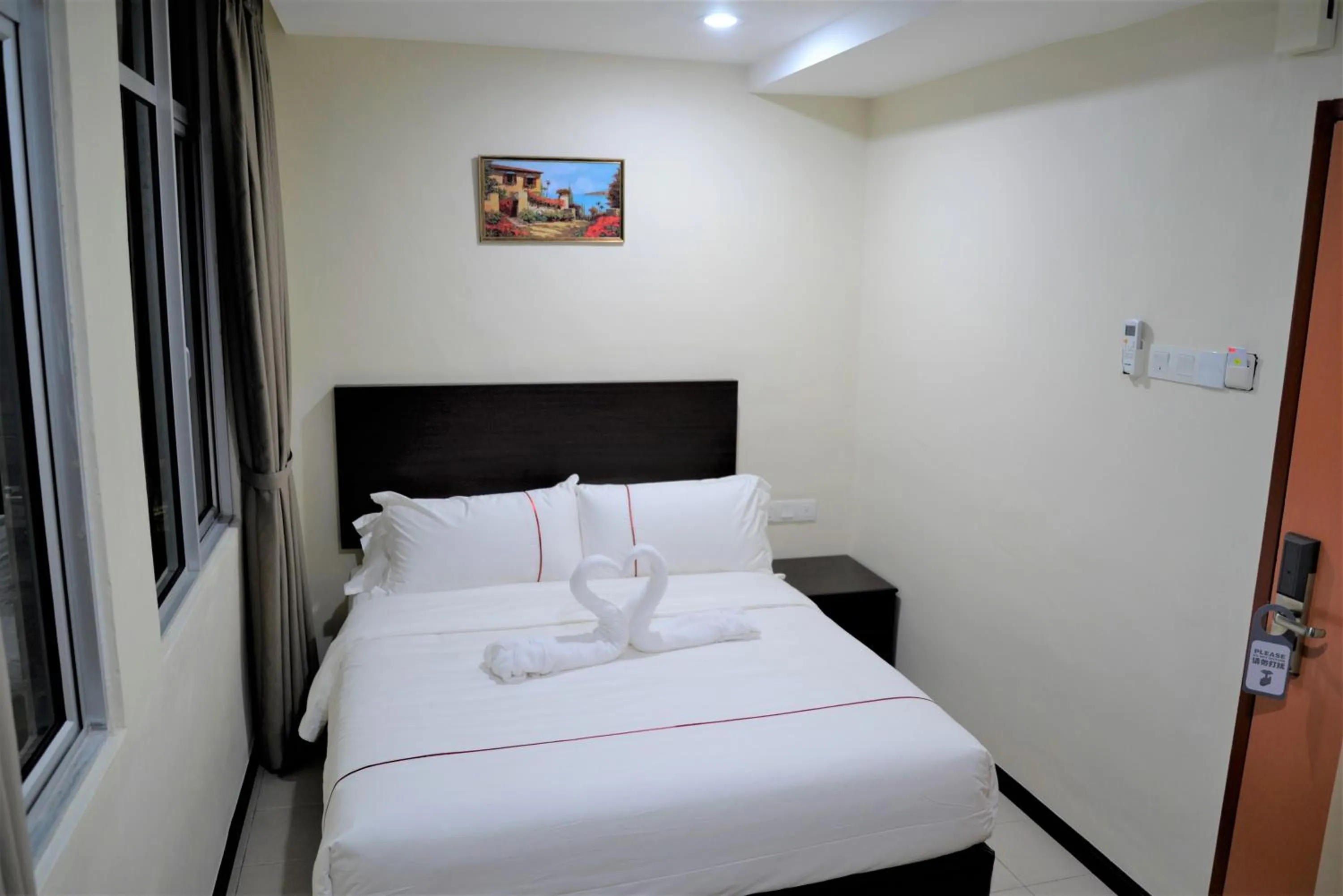 Deluxe Double Room in DCozy Hotel