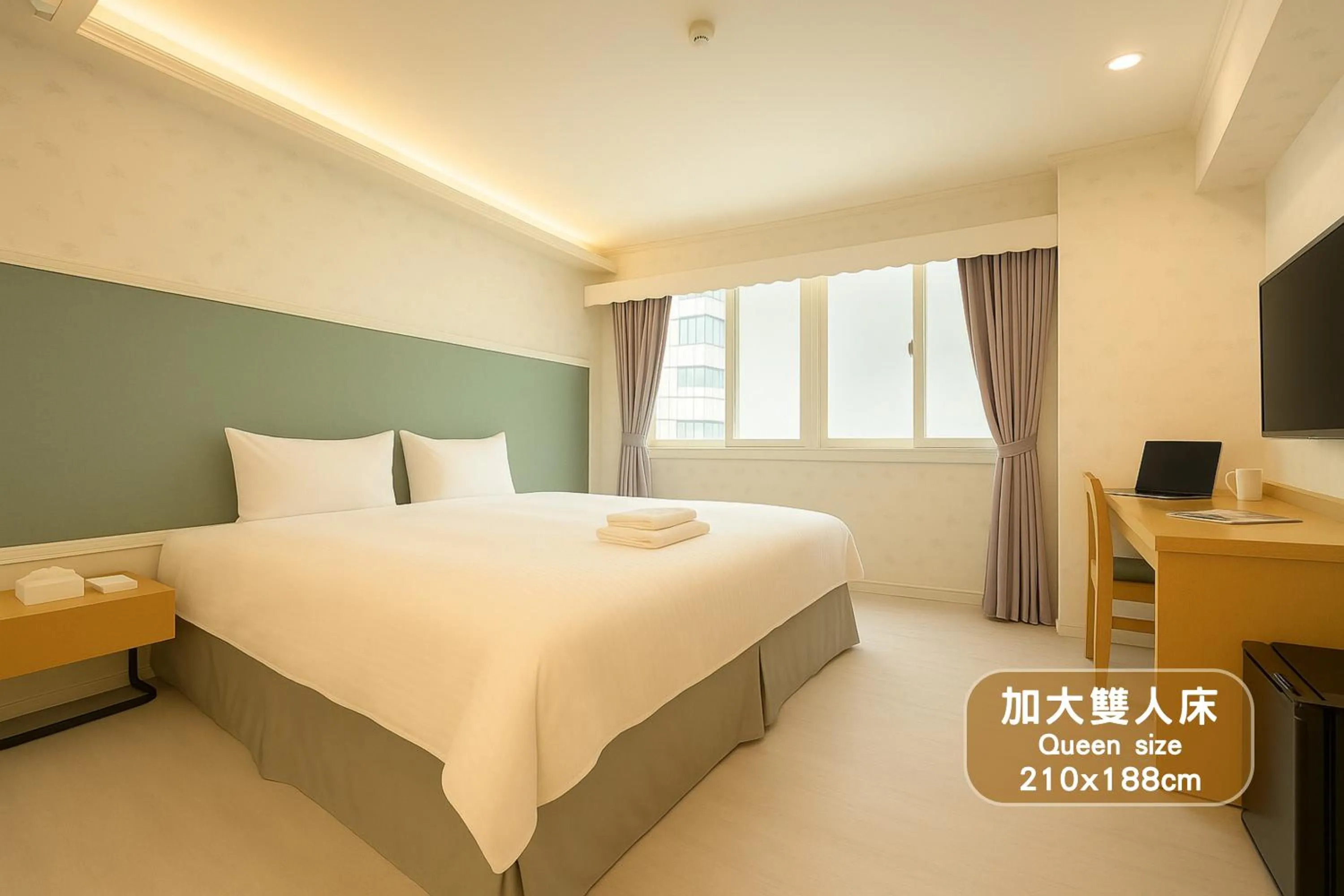 Superior Double Room in Elizabeth Hotel