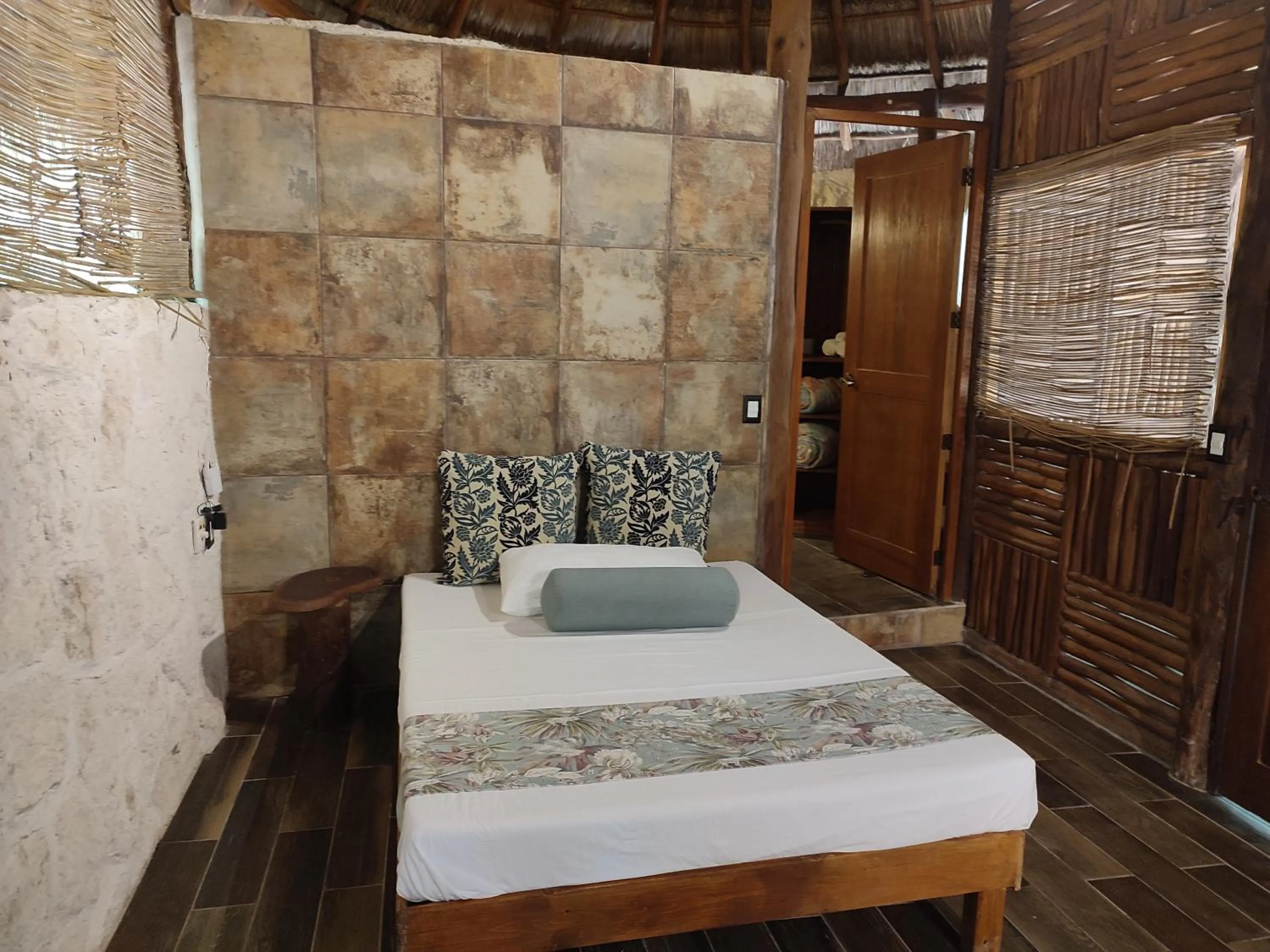 Bungalow with Garden View in Aldea Maya-Ha Cabañas con cenotes