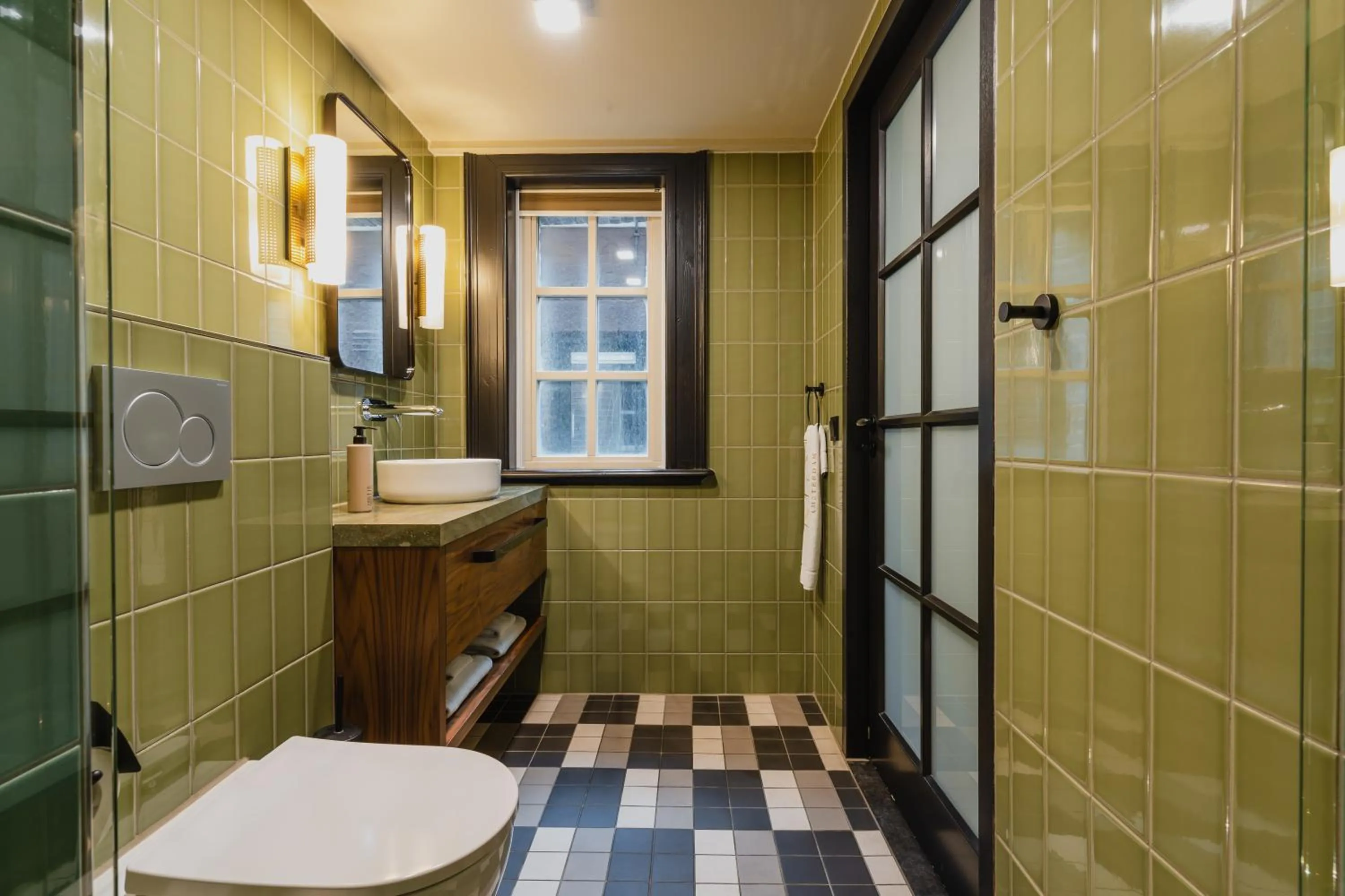 Small Double Room in Hotel Mai Amsterdam