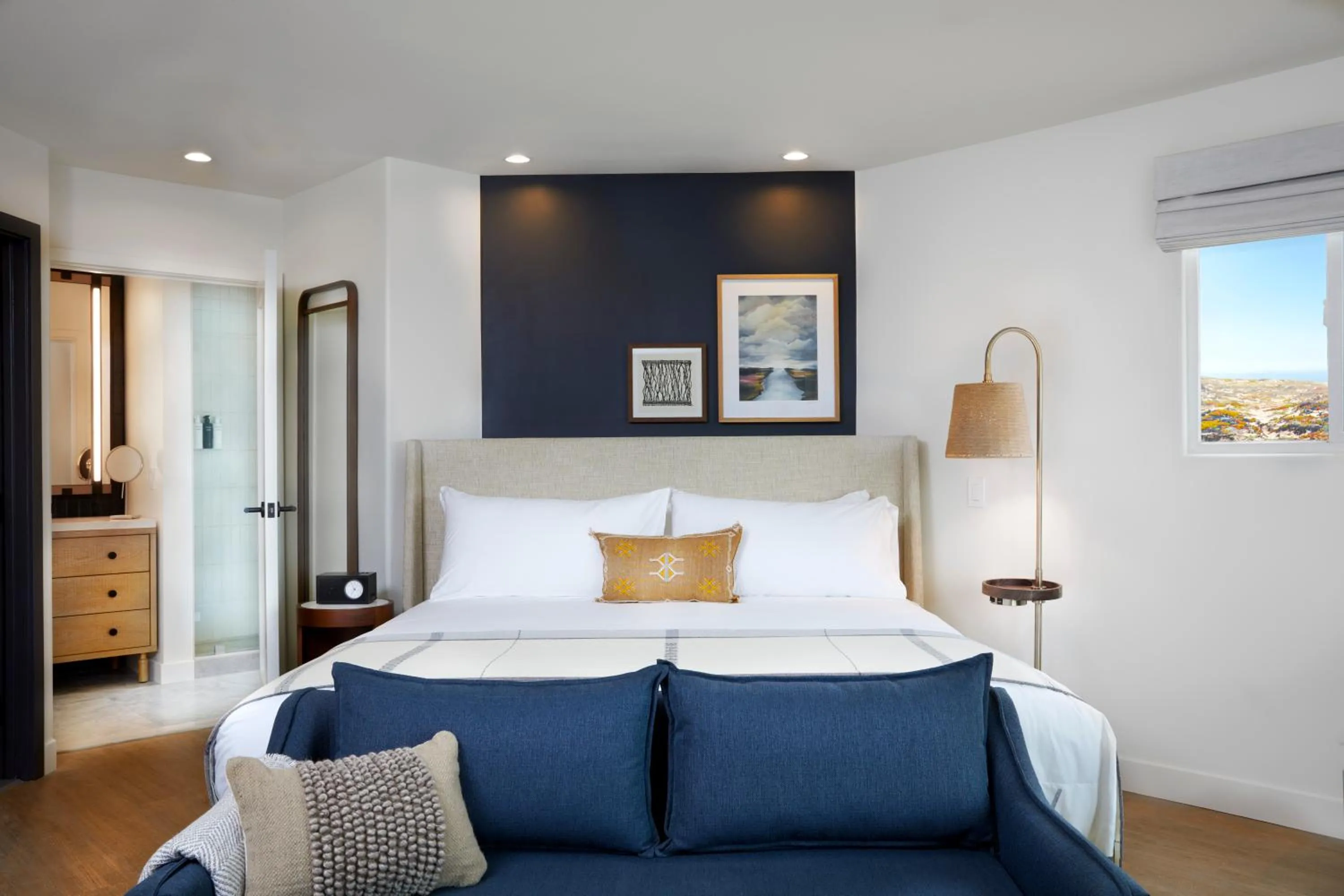 King Room - Disability Access in Sanctuary Beach Resort