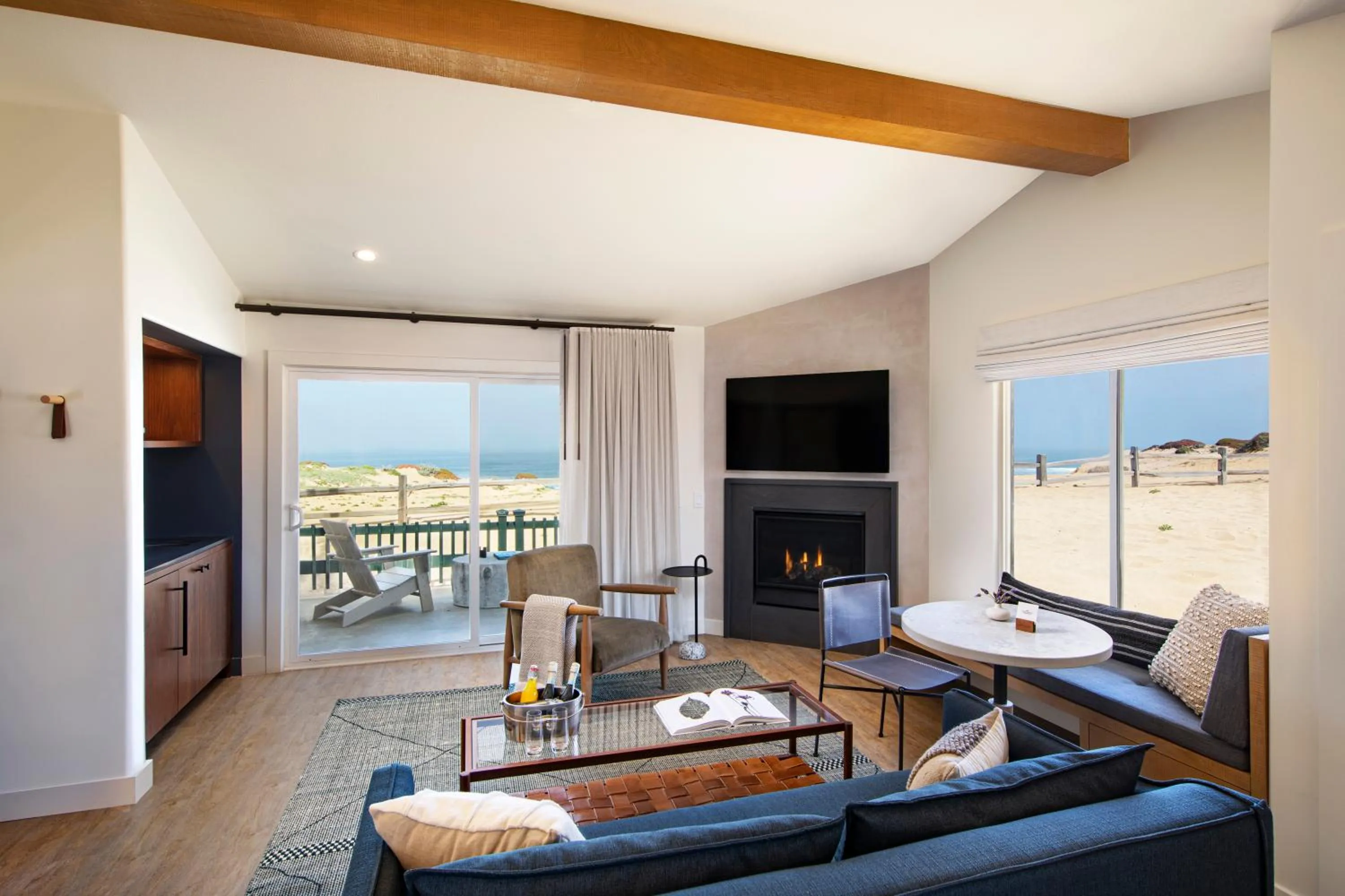 Panoramic Oceanfront Suite in Sanctuary Beach Resort