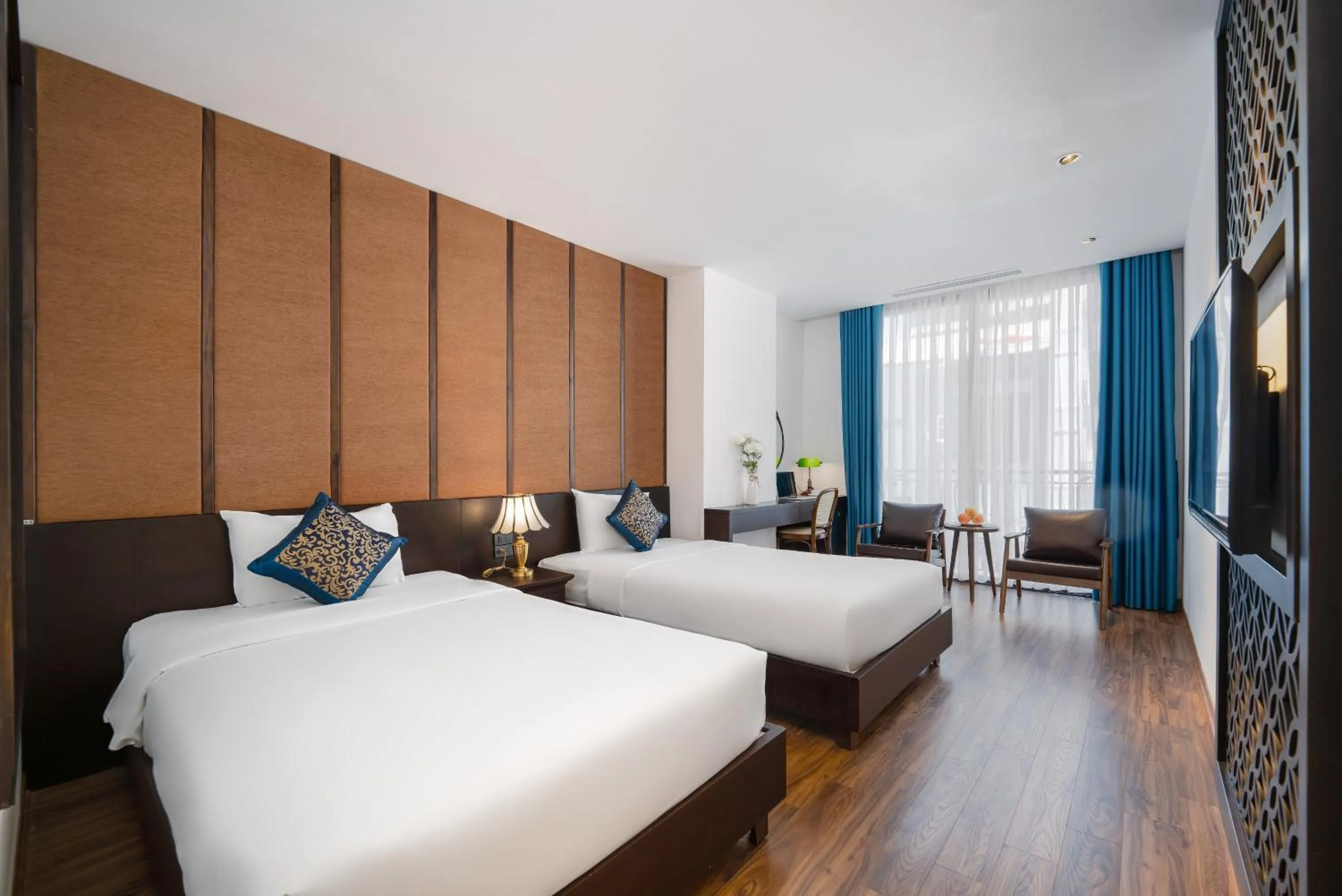 Deluxe Twin Room with Balcony in Señorita Boutique Hotel