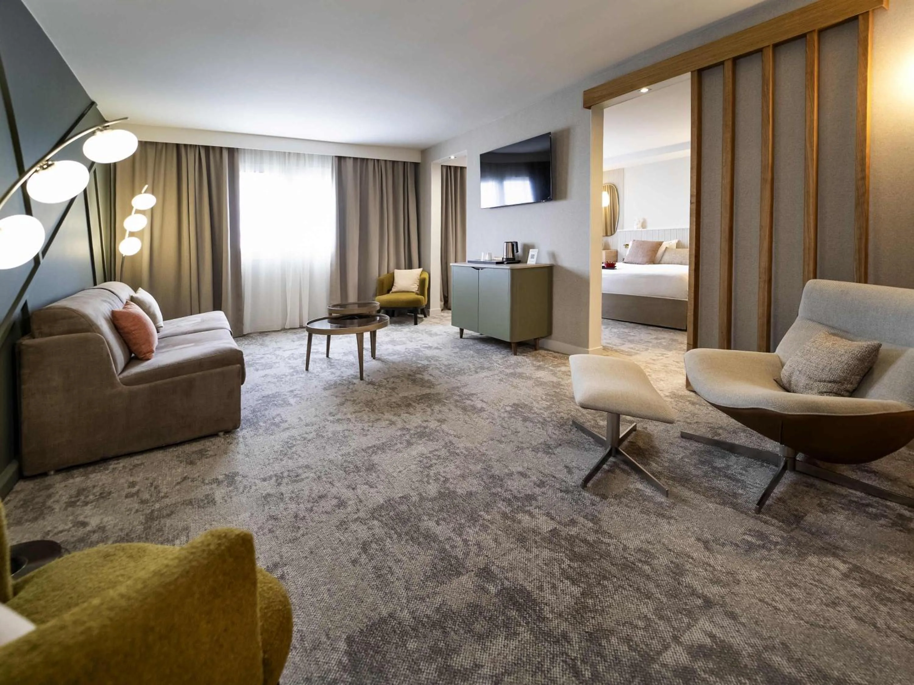 Superior King Suite with Sofa - Garden Side in Mercure Bordeaux Lac