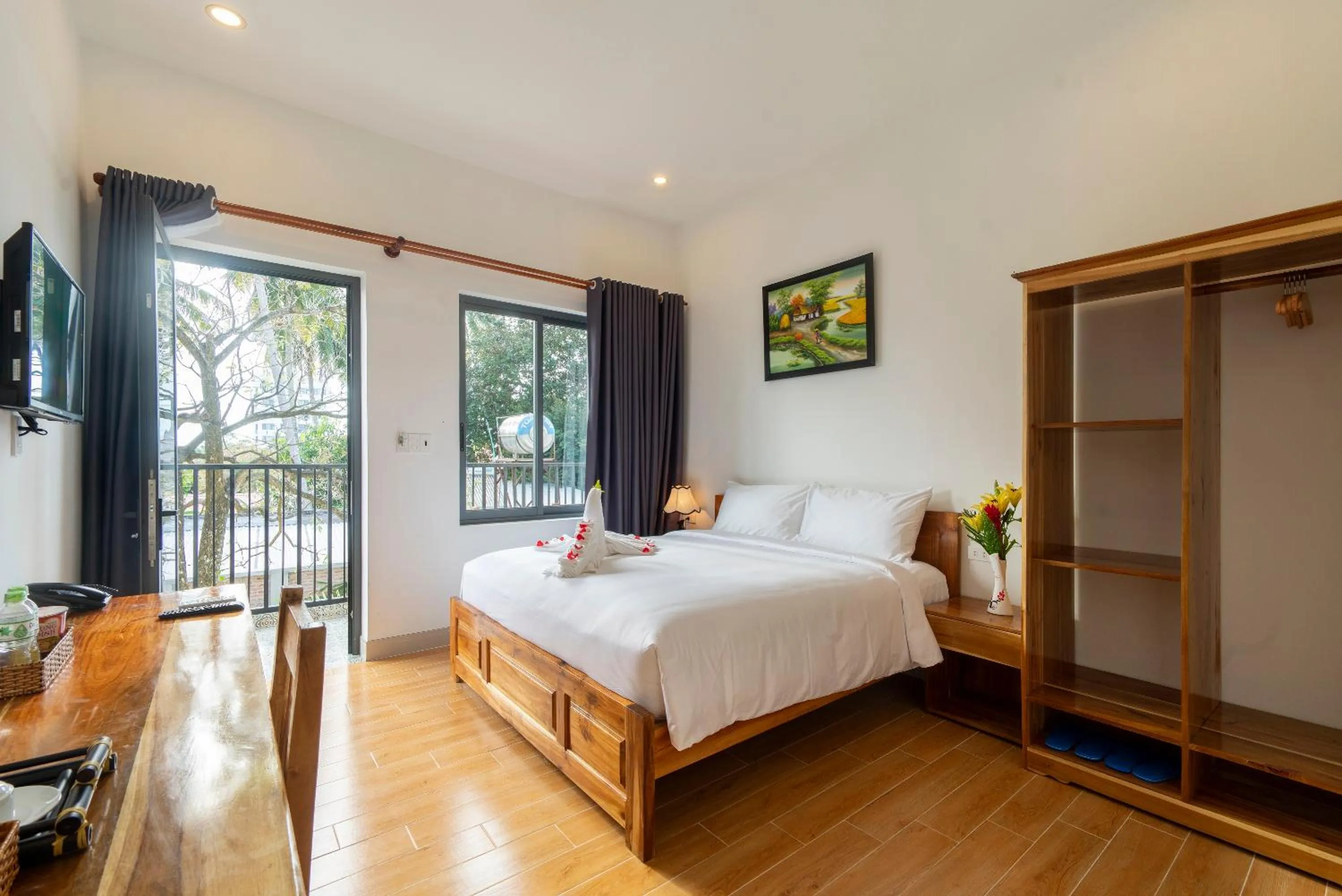 King Room in Aurora House