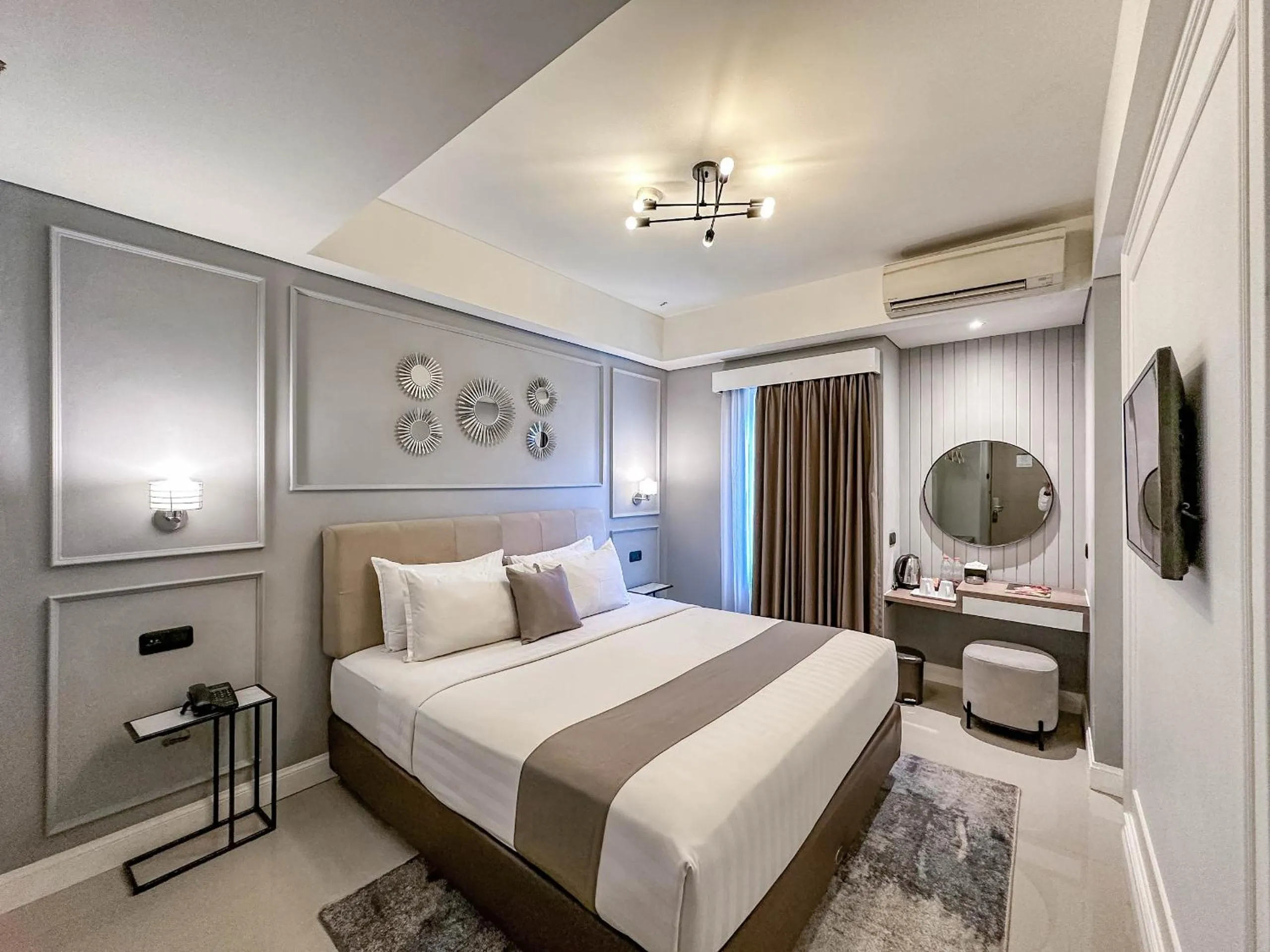 Deluxe Double or Twin Room in Hotel FortunaGrande Malioboro Yogyakarta