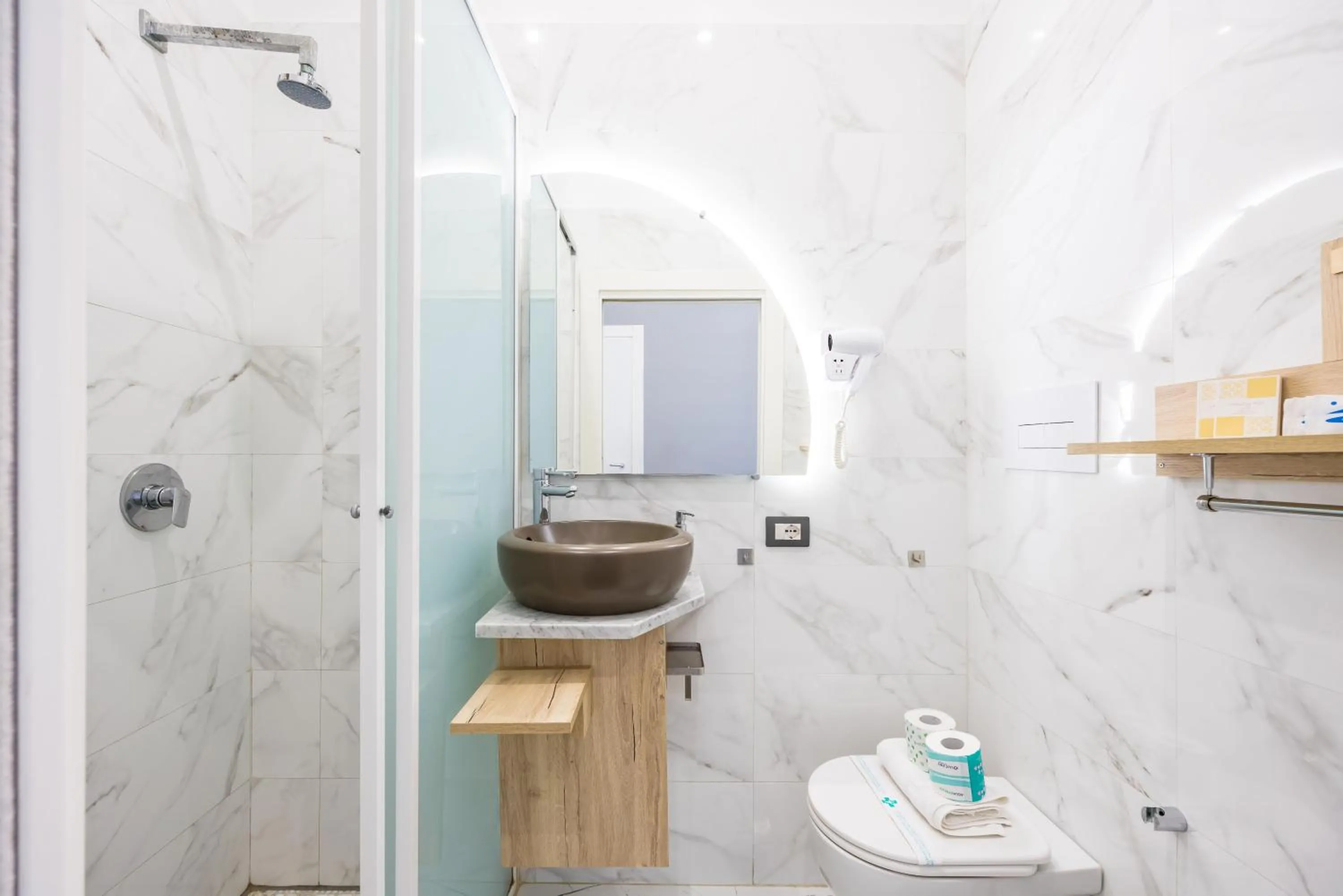 Bella Napoli Suites