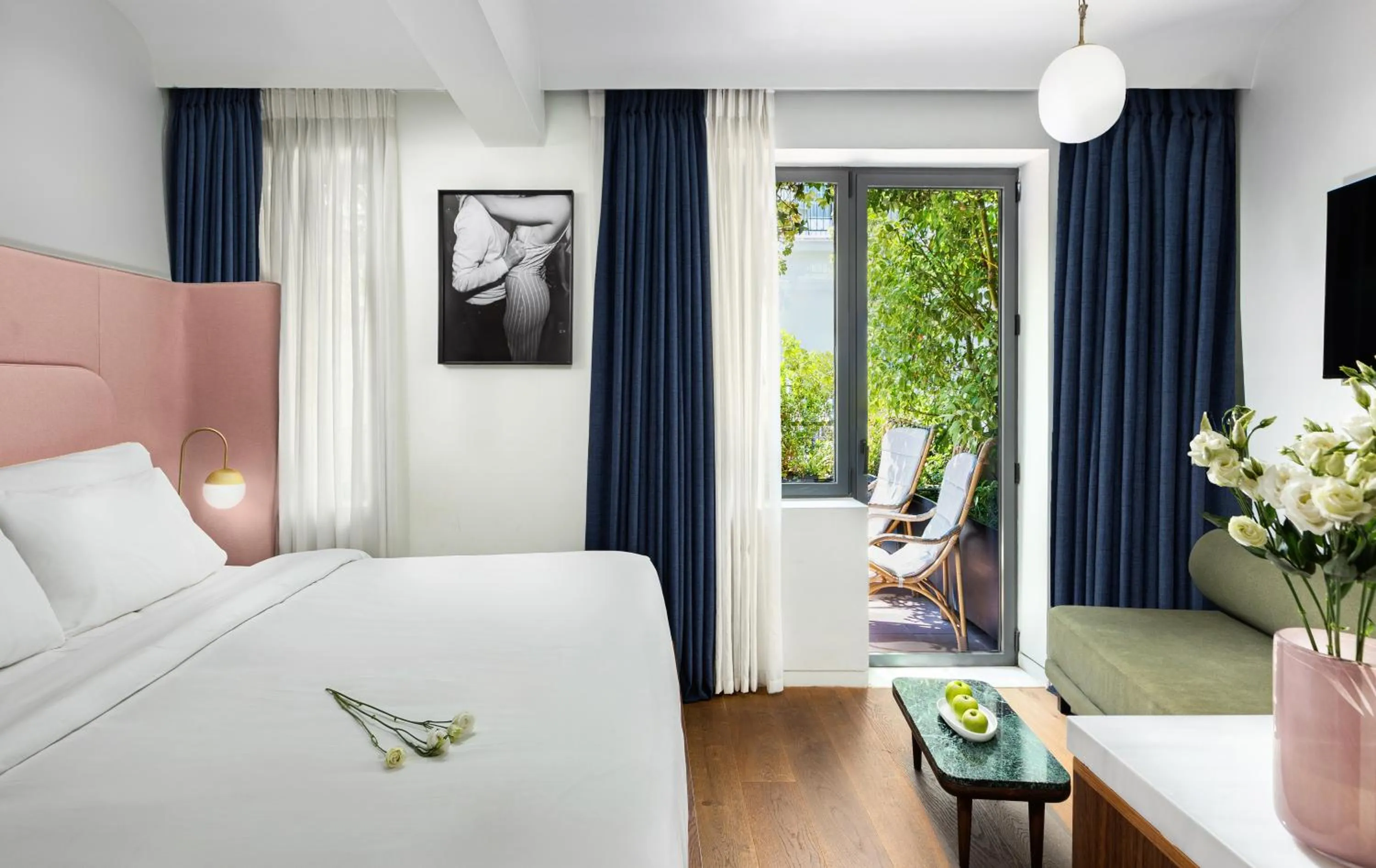 Junior Suite - single occupancy in Gatsby Athens