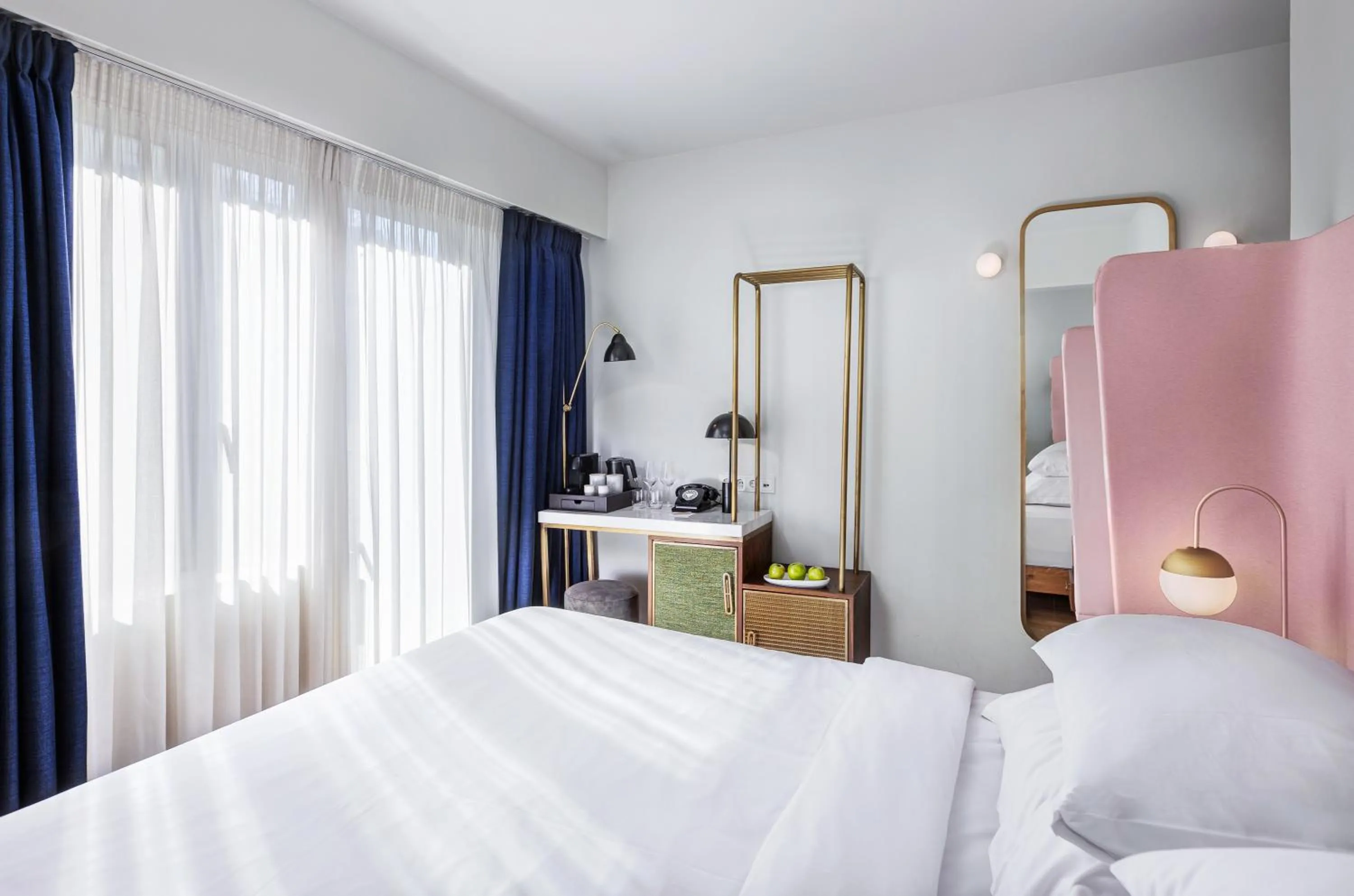 Double Room - single occupancy in Gatsby Athens