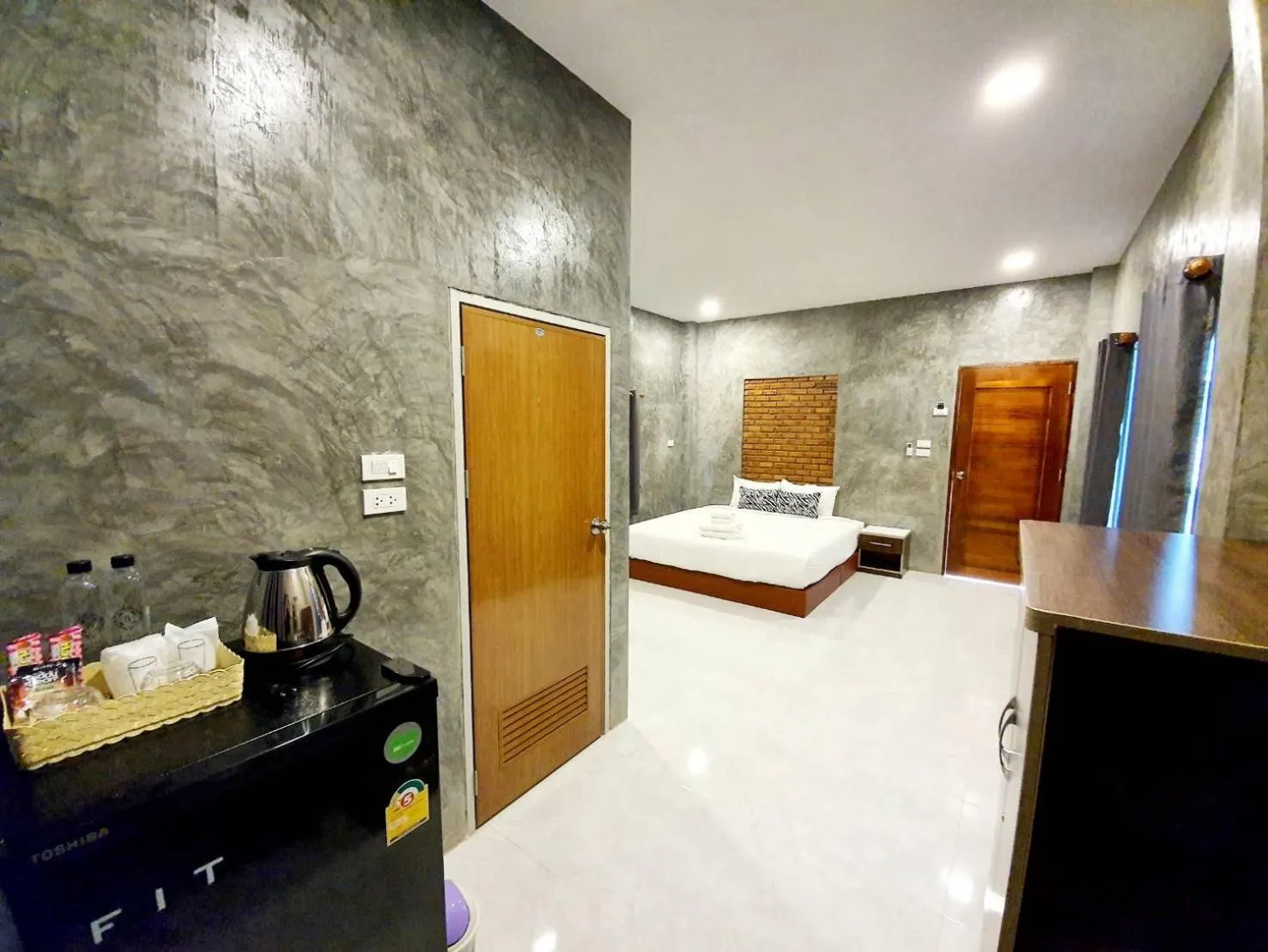 Deluxe Double Room in B-tel Chomthong resort Chiang mai
