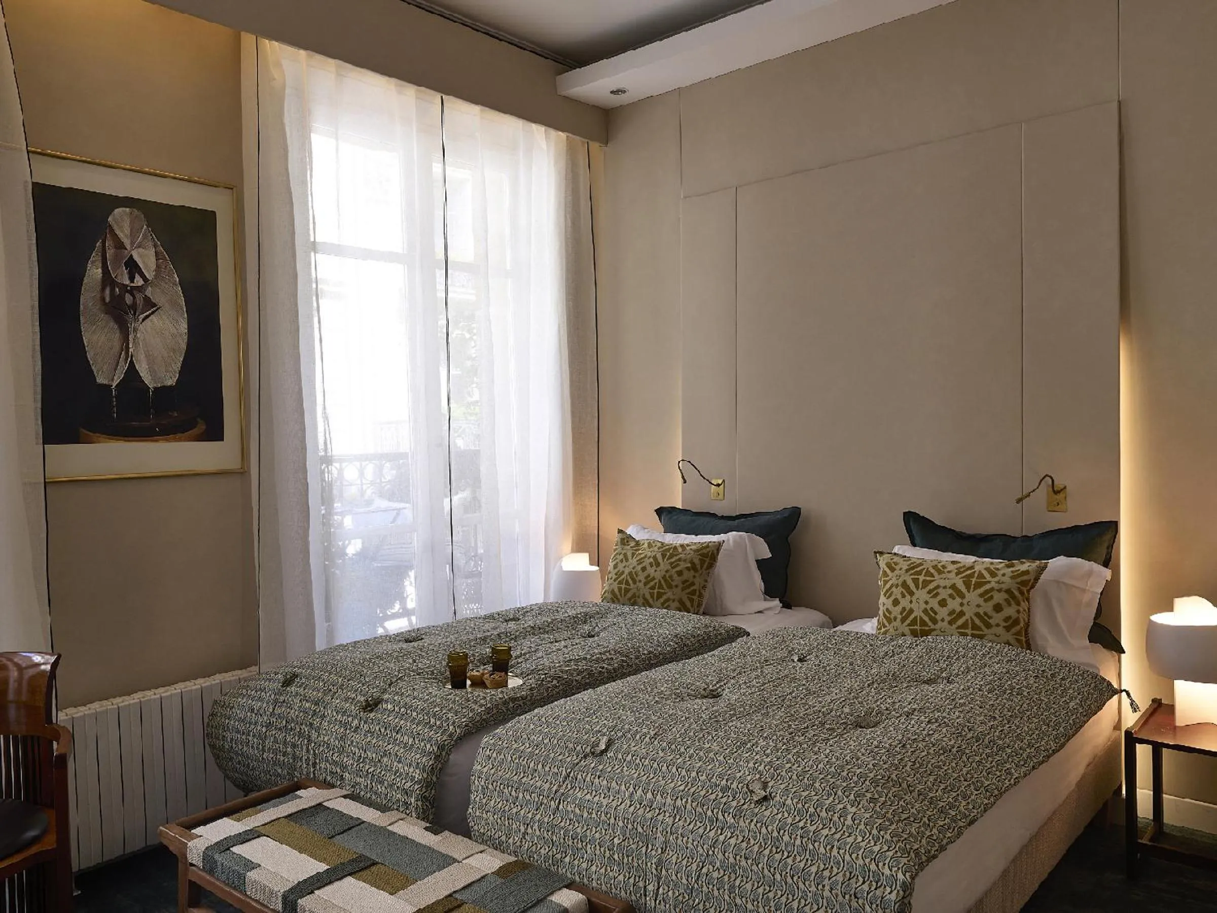 Deluxe Double Room with Balcony in Beausejour Ranelagh