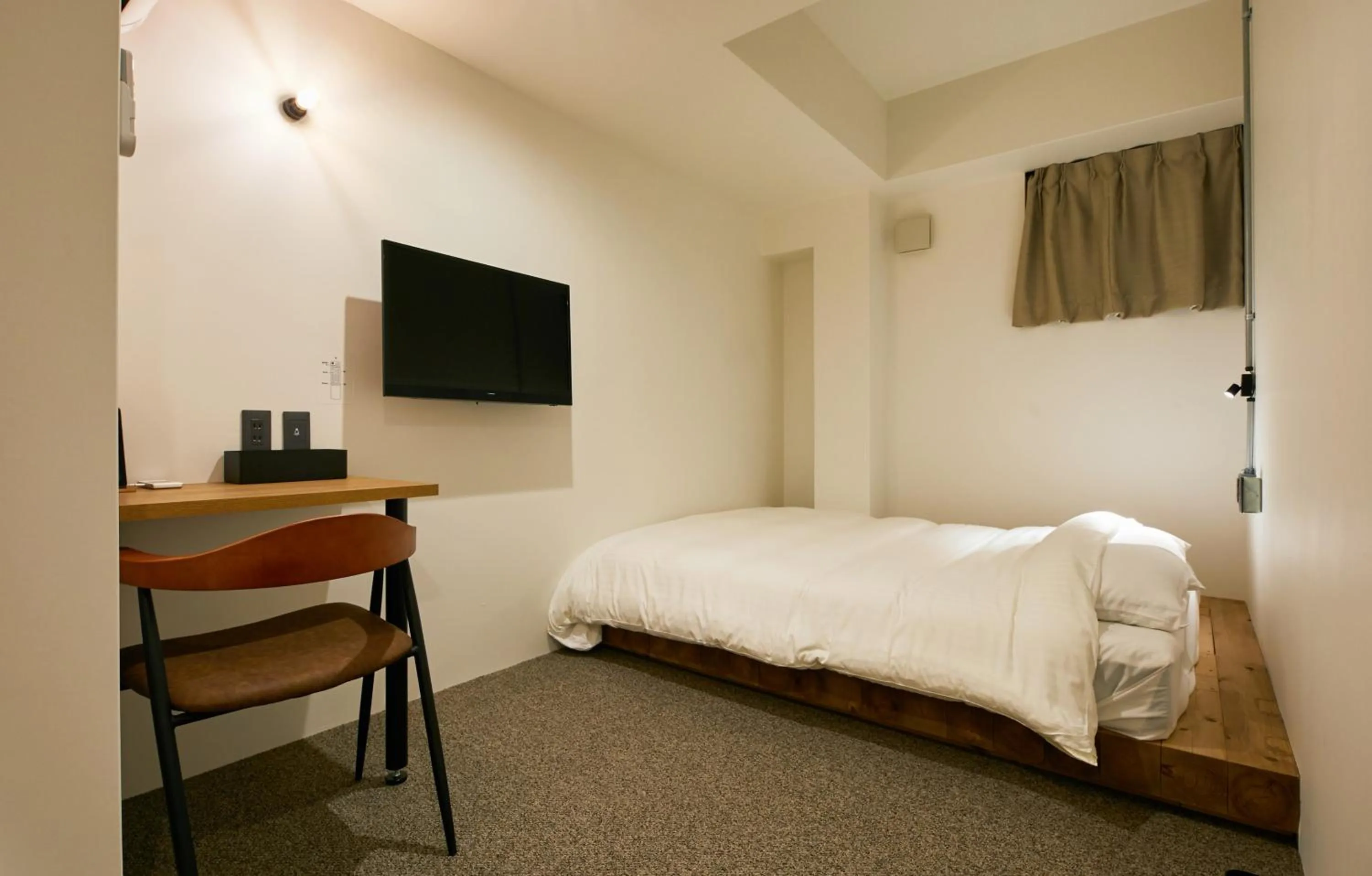 Double Room - single occupancy - No Daily Cleaning in mizuka Daimyo 7 - unmanned hotel -