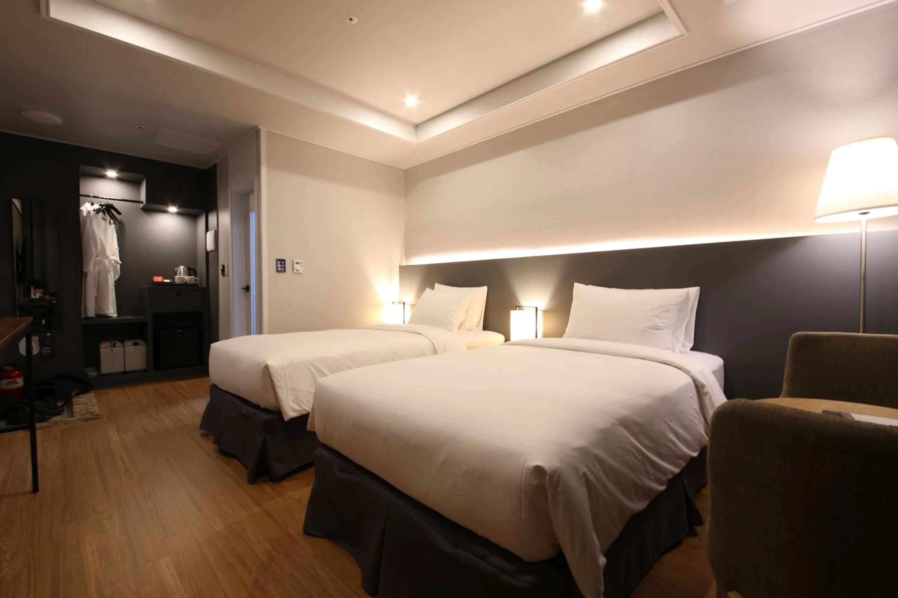 Twin Room in The Mains Hotel