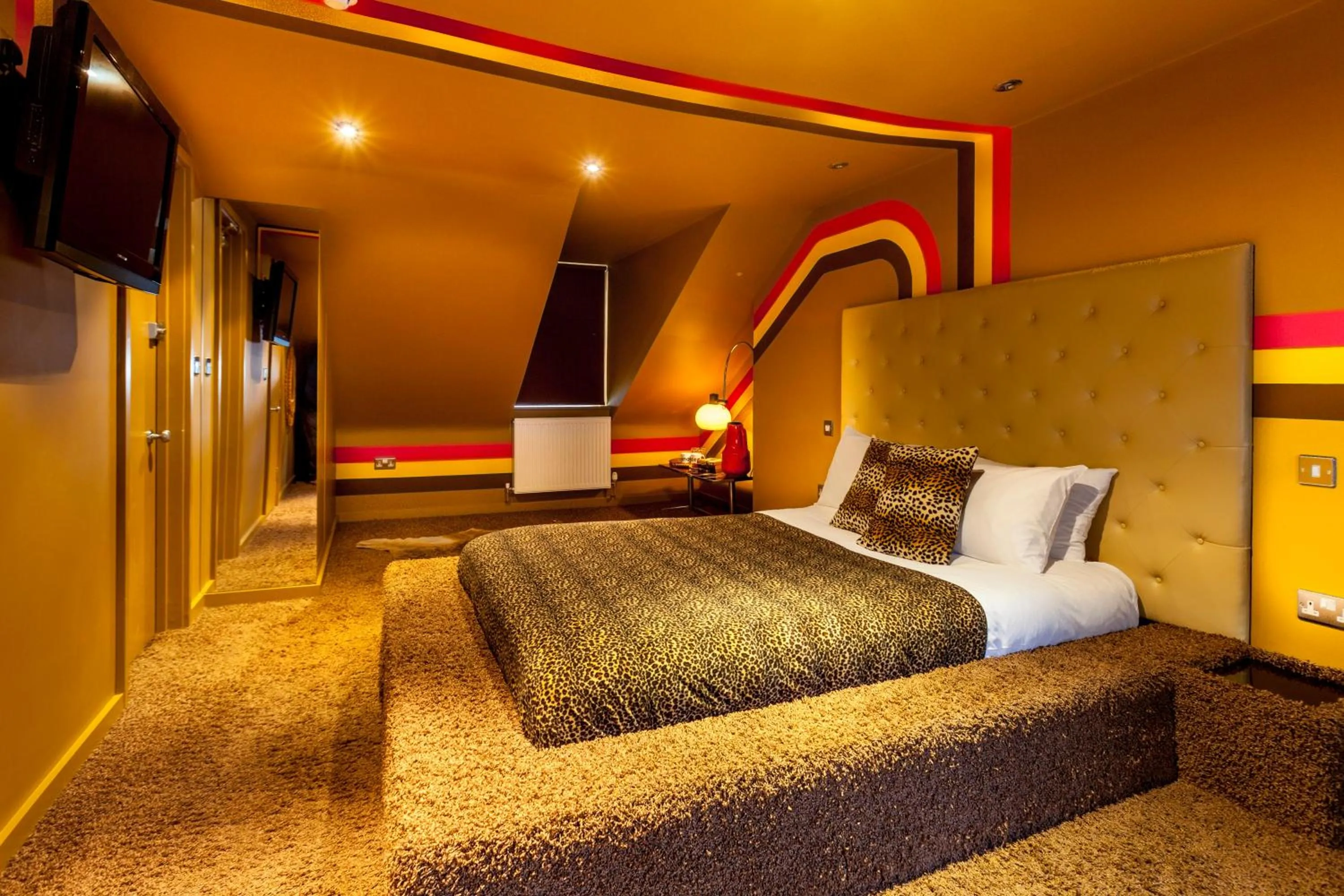 Suite 71 En-Suite in Snooze