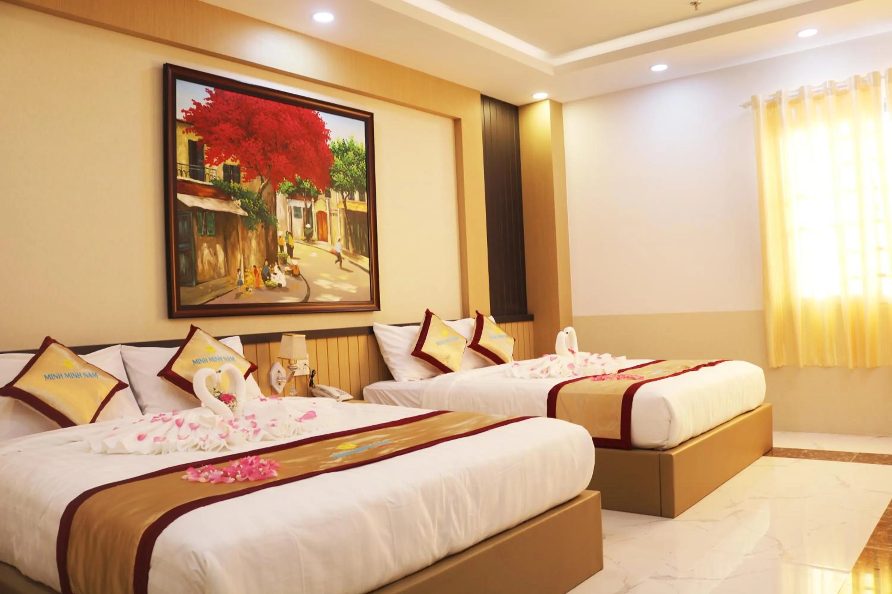 Deluxe Family Room in Minh Minh Nam Hotel