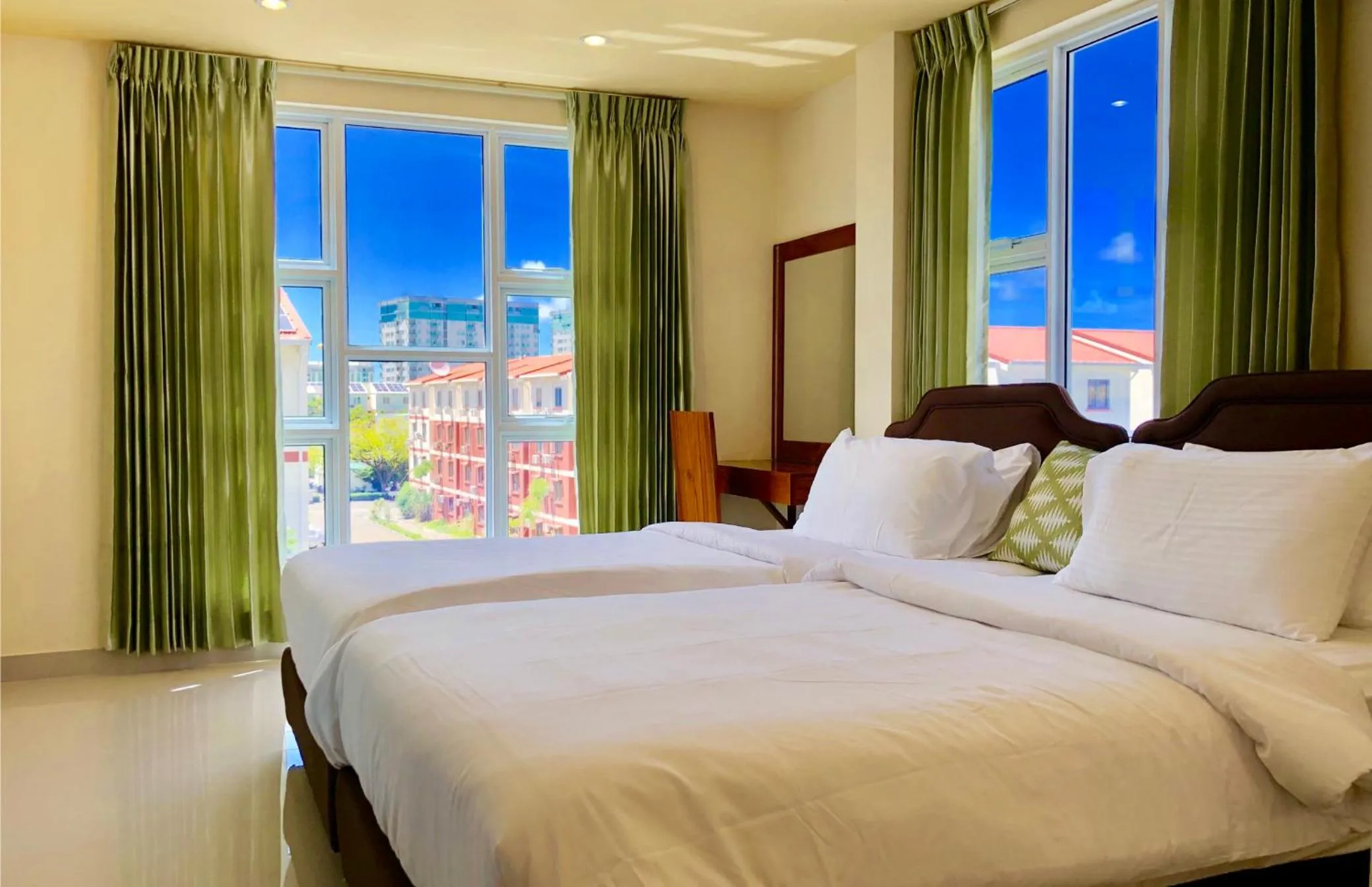 Twin Room with City View in CONTENTO RETREAT