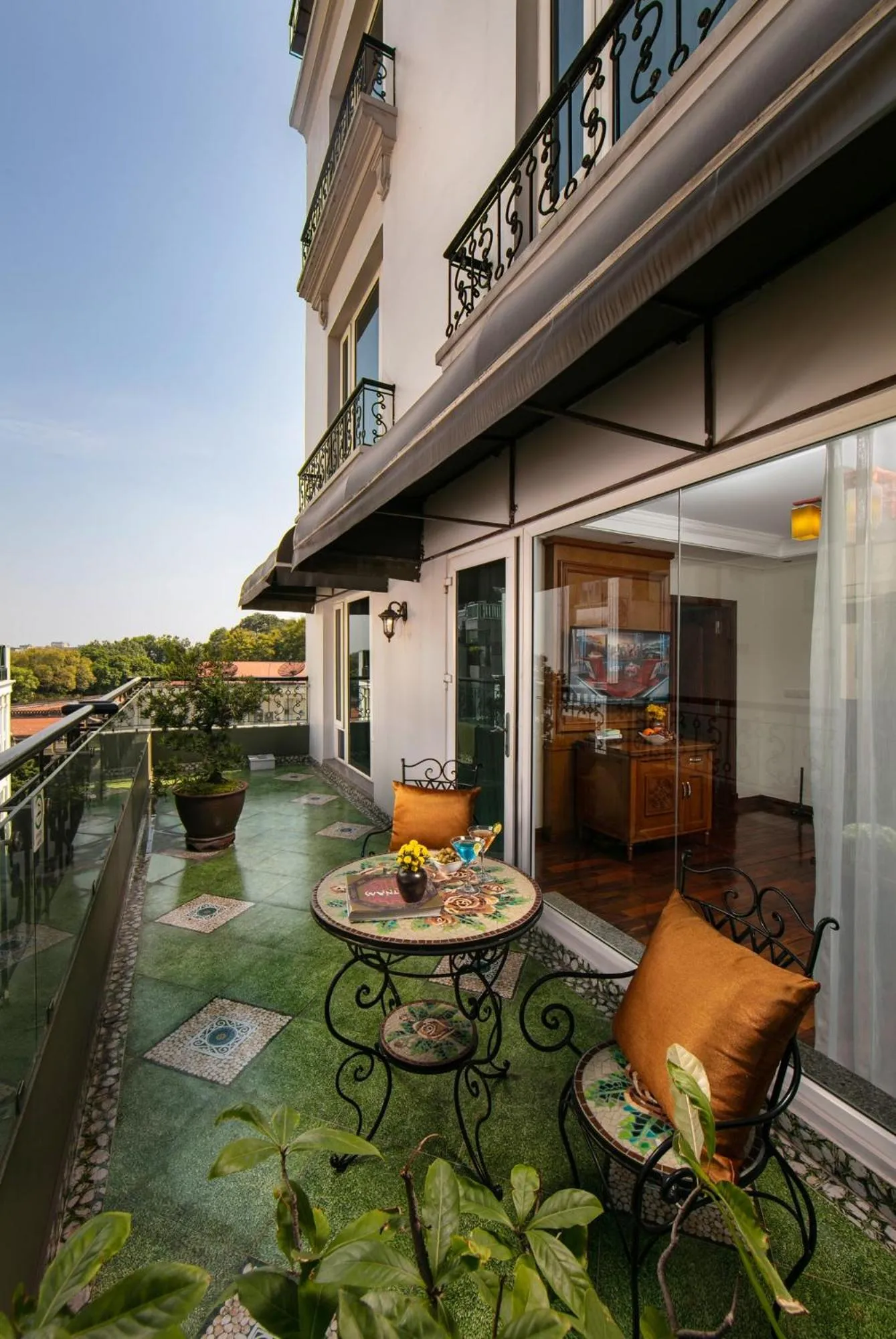 Terrace Suite in Hanoi Pearl Hotel