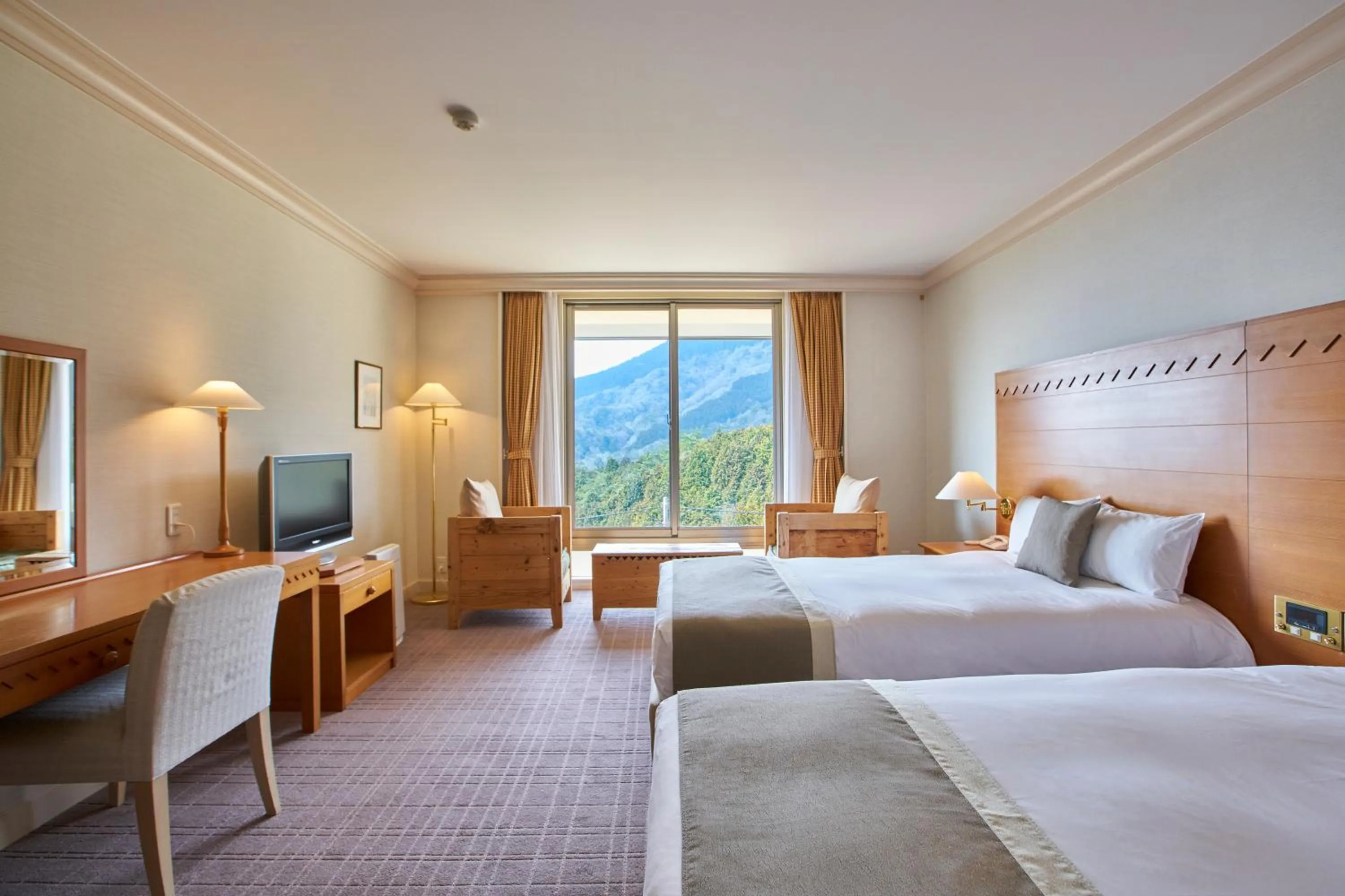 Standard Triple Room in L'Hotel de Hiei