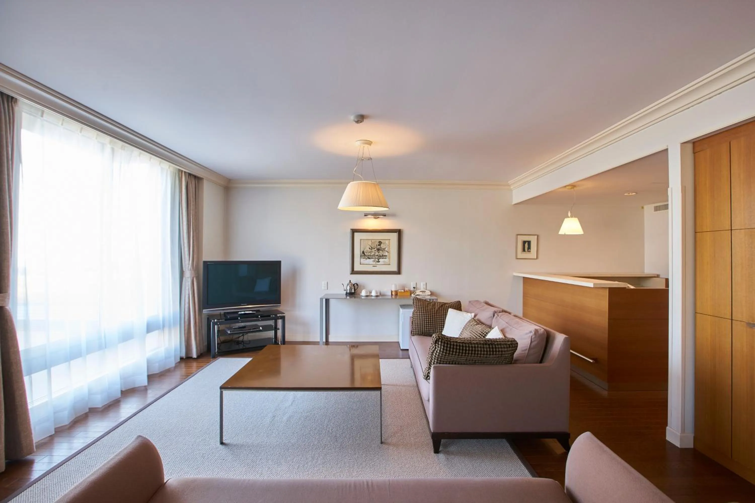 Duplex Suite in L'Hotel de Hiei